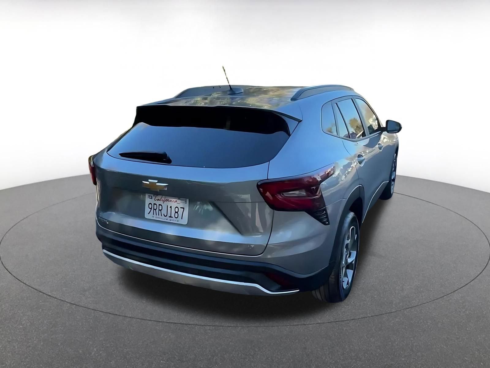 Thumbnail: 2025 Chevrolet Trax - 14