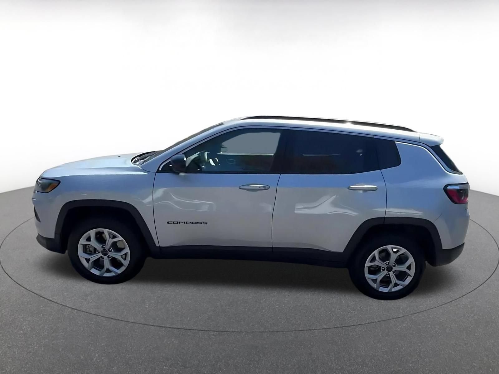 Thumbnail: 2025 Jeep Compass - 11