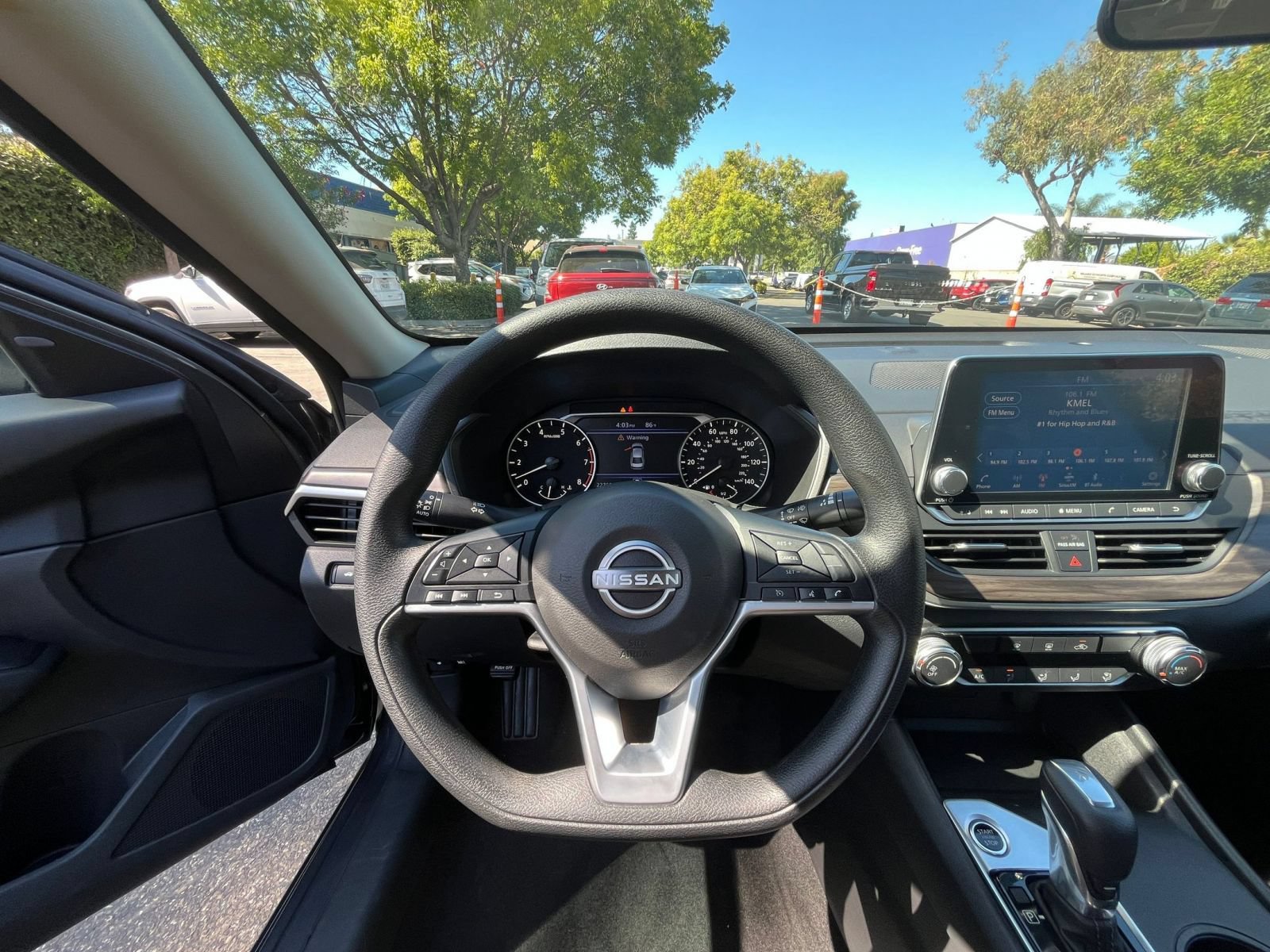 Thumbnail: 2025 Nissan Altima - 33