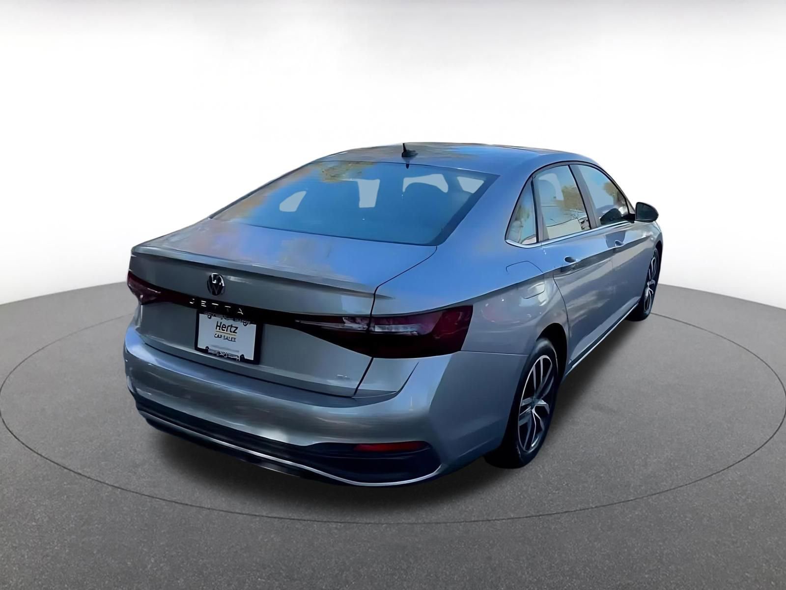 Thumbnail: 2025 Volkswagen Jetta - 14