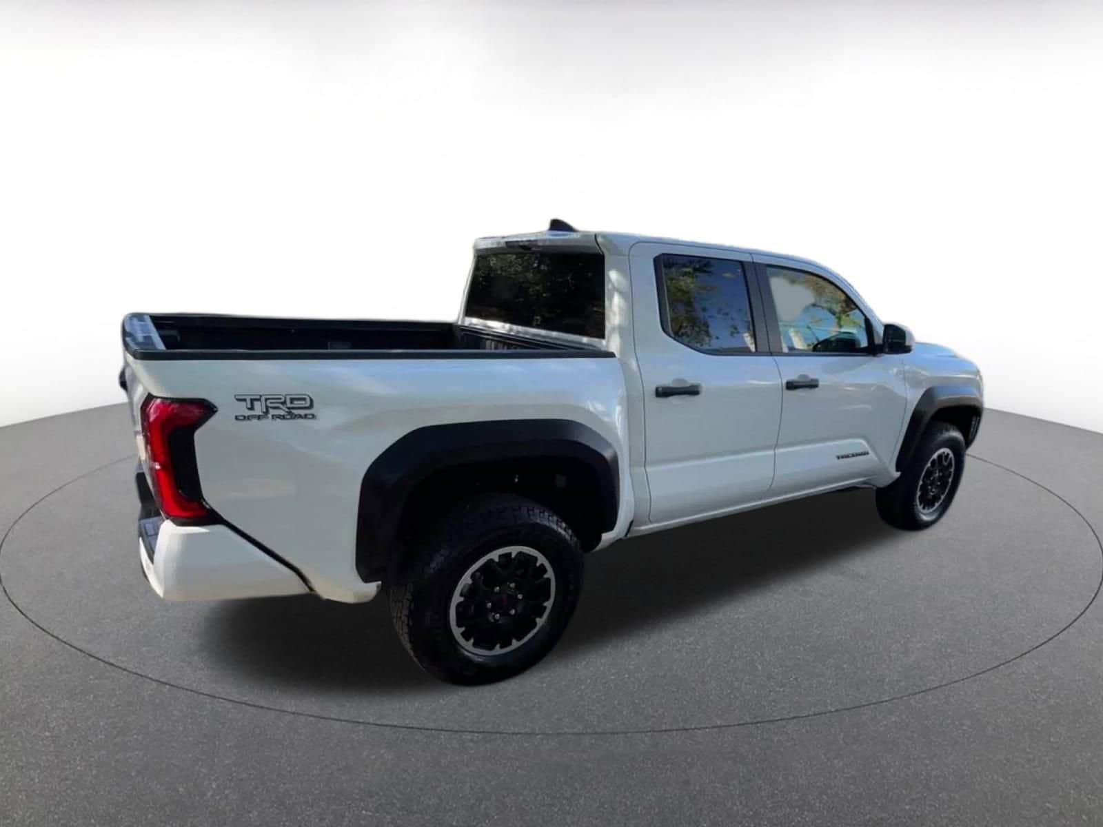 Thumbnail: 2025 Toyota Tacoma - 15