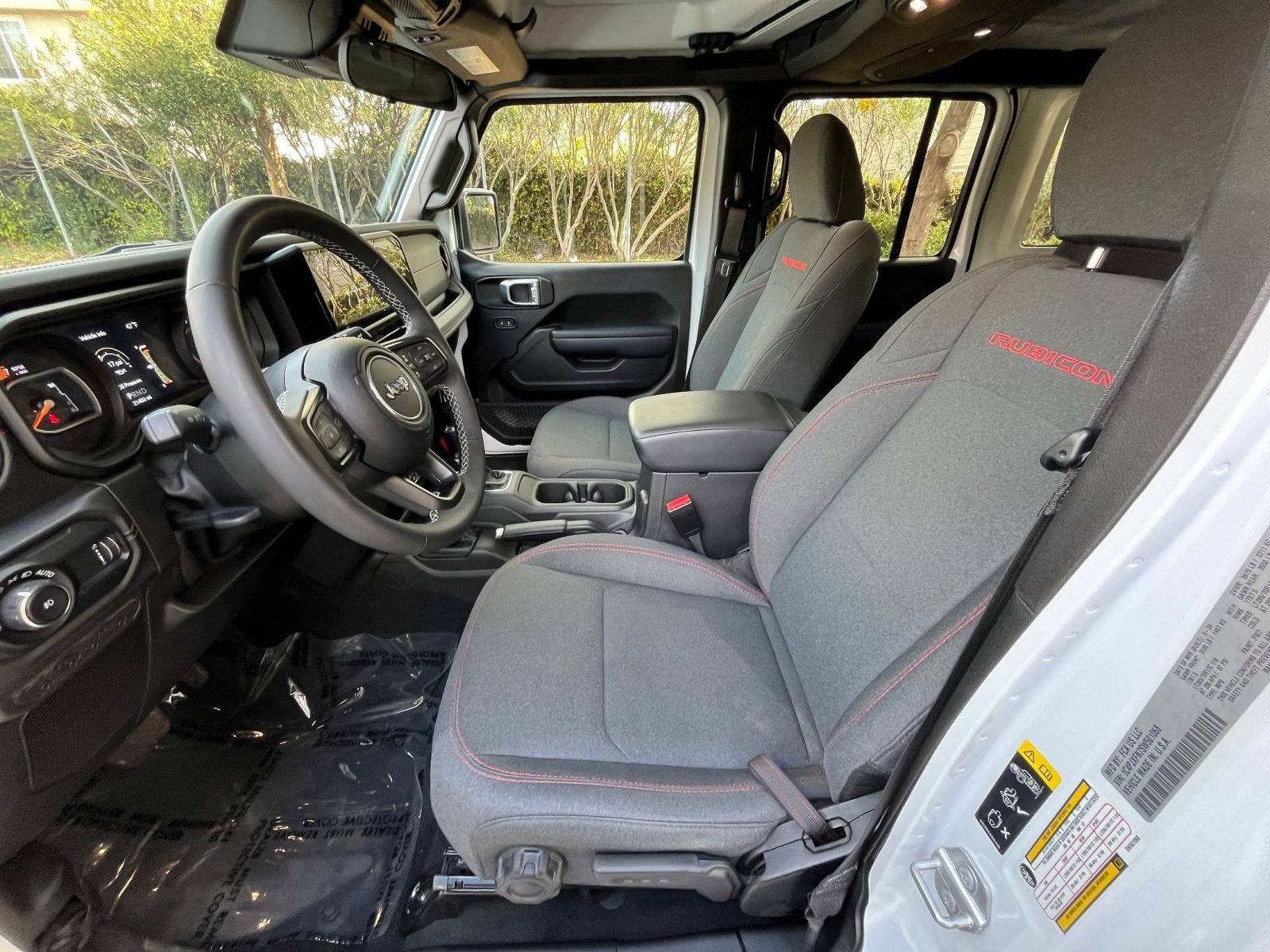 Thumbnail: 2025 Jeep Wrangler - 25