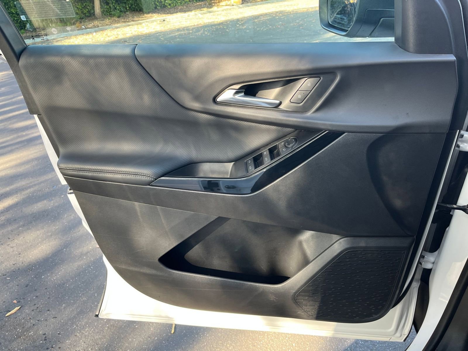 Thumbnail: 2025 Chevrolet Equinox - 20