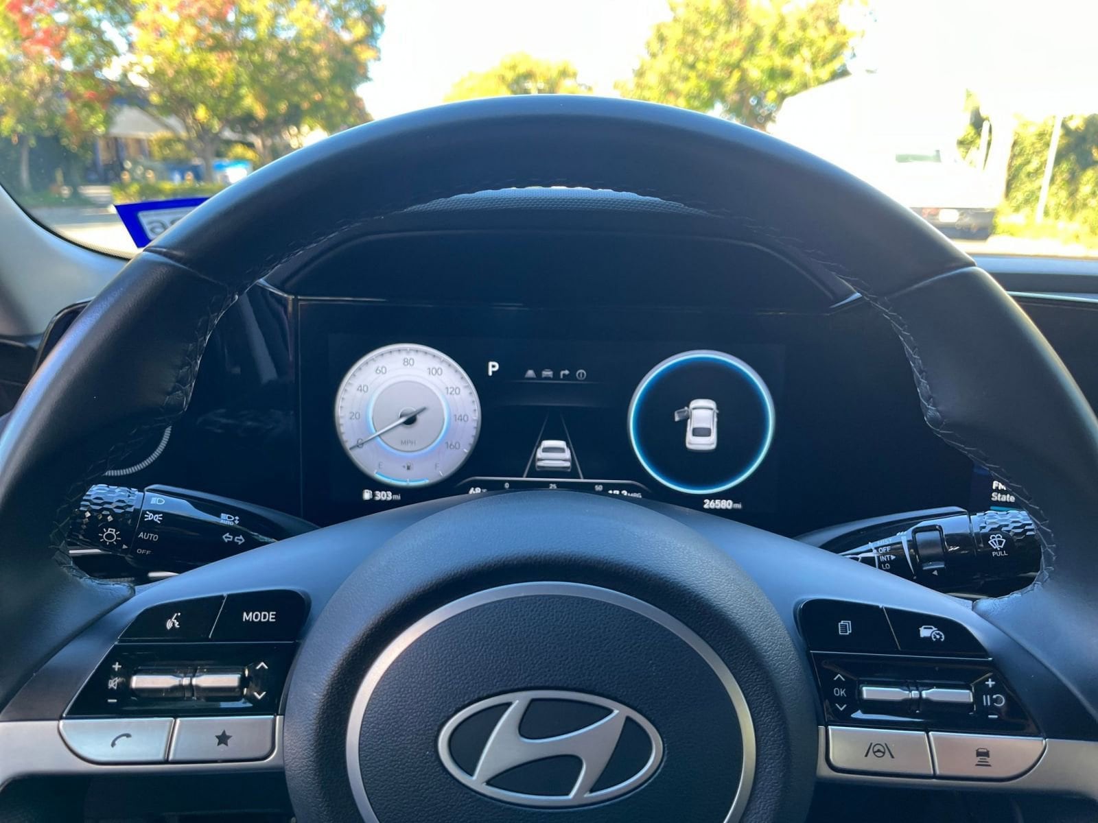 Thumbnail: 2025 Hyundai Elantra - 25