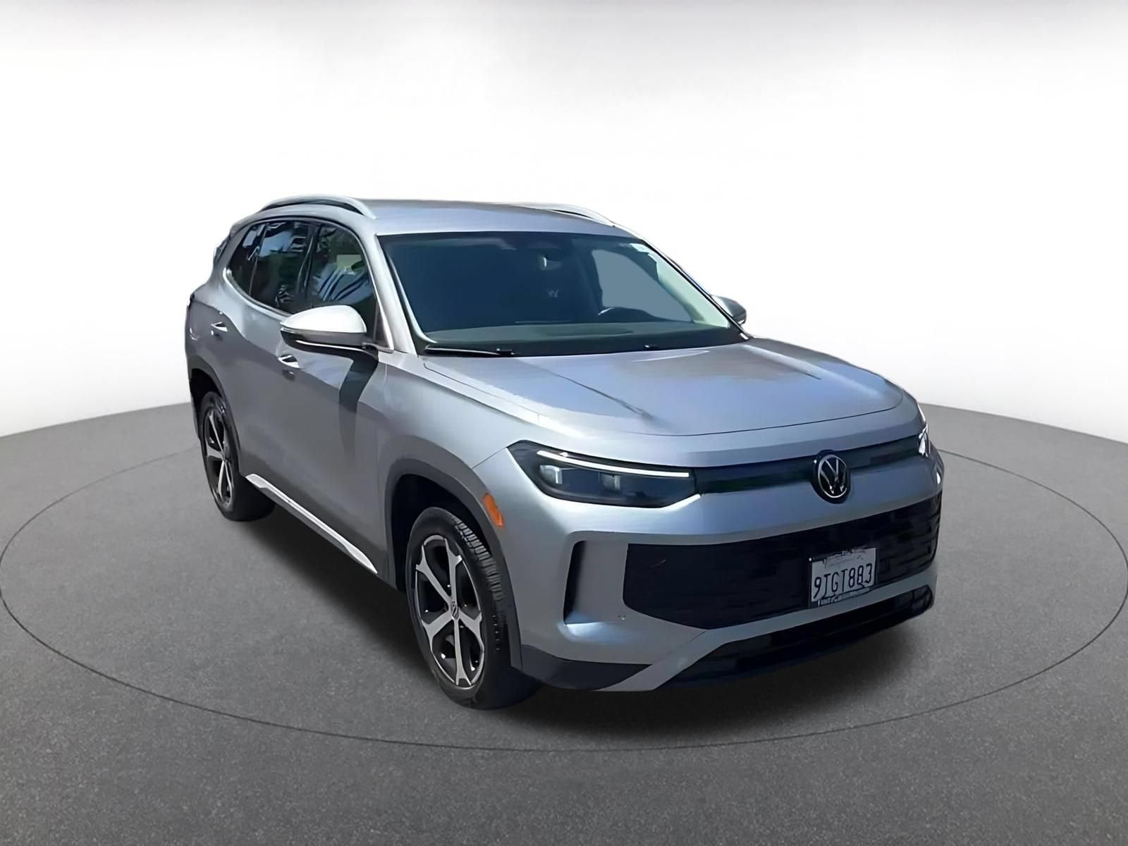 Thumbnail: 2026 Volkswagen Tiguan - 3