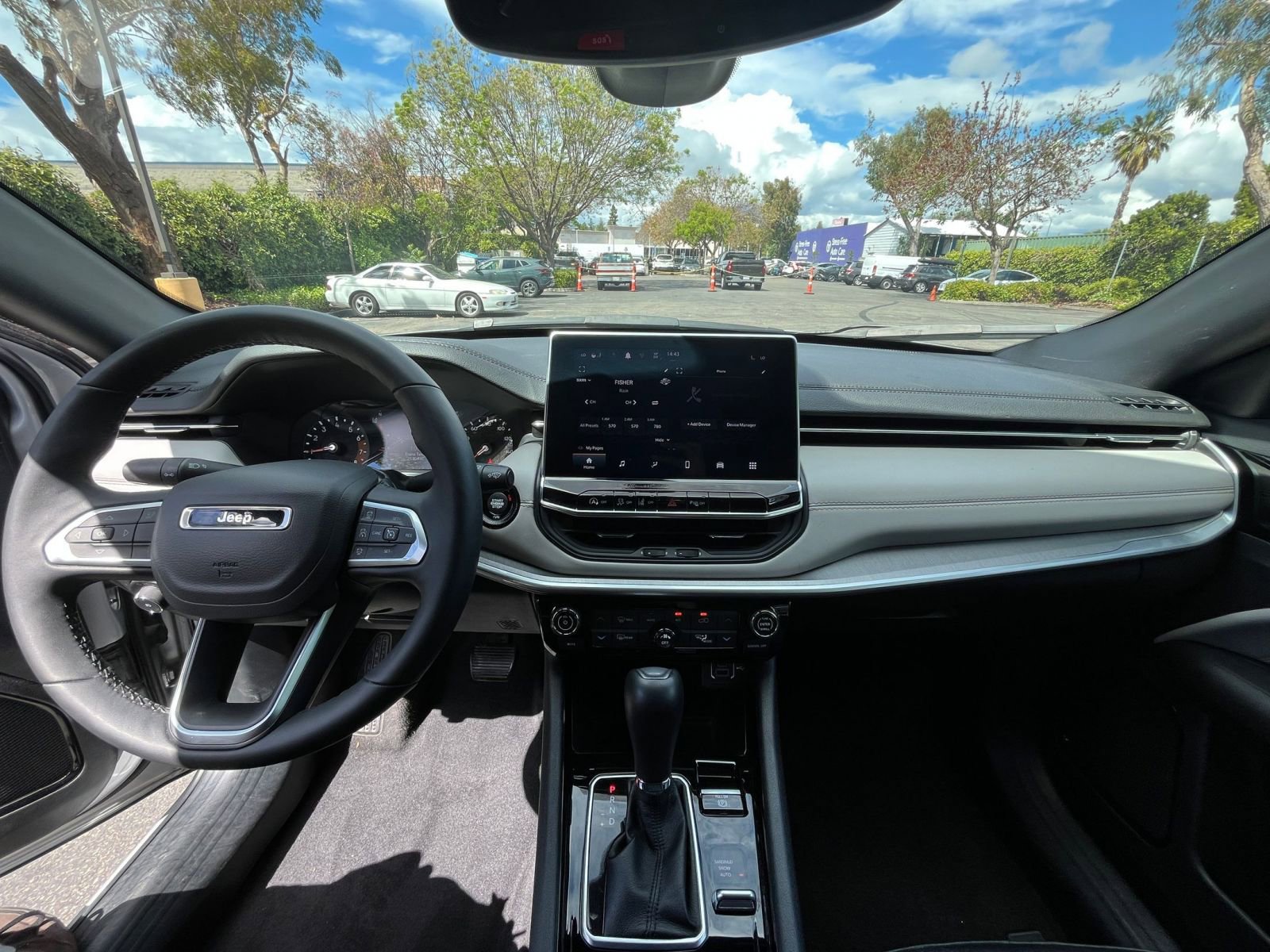 Thumbnail: 2025 Jeep Compass - 34