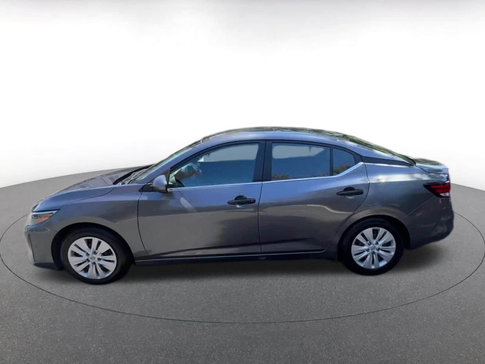 Thumbnail: 2025 Nissan Sentra - 8