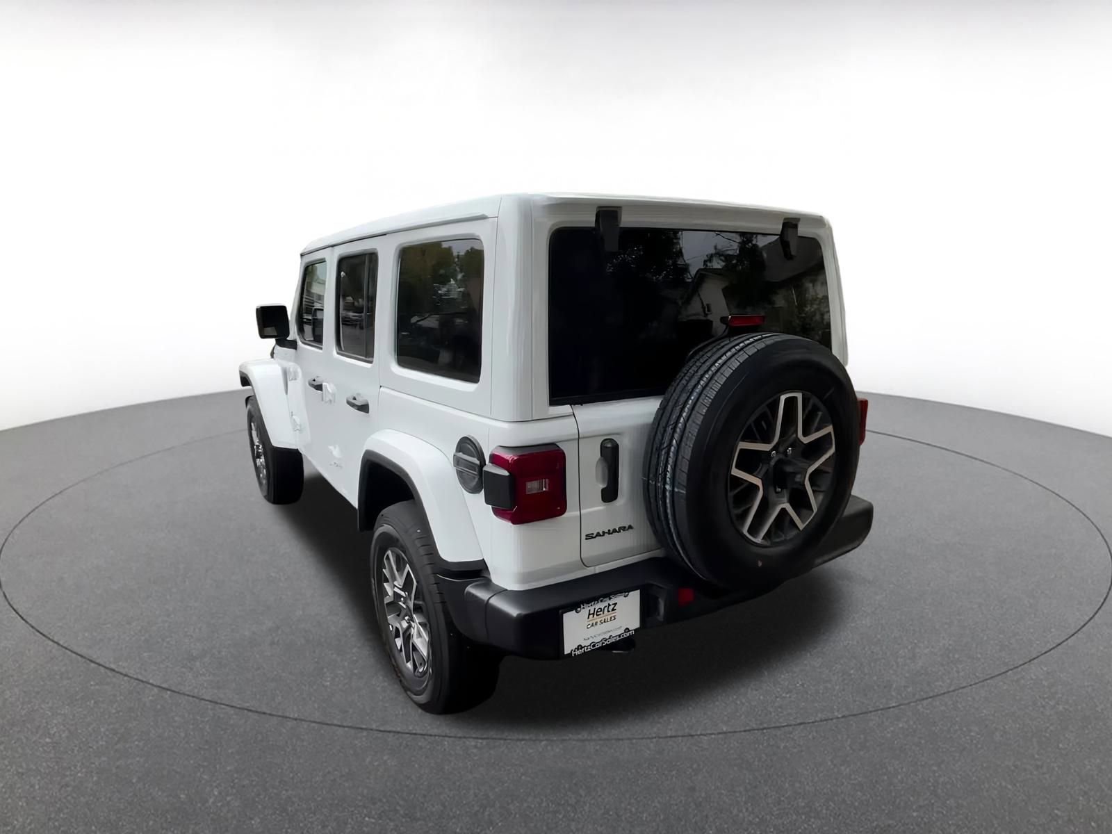 Thumbnail: 2025 Jeep Wrangler - 11