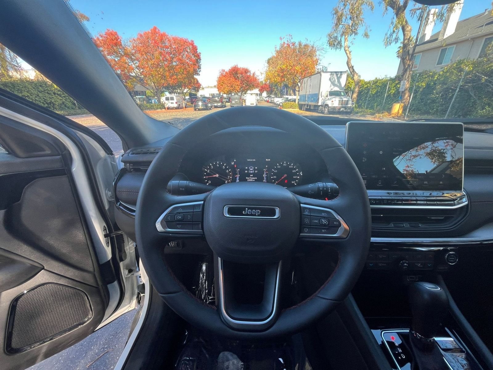 Thumbnail: 2025 Jeep Compass - 33