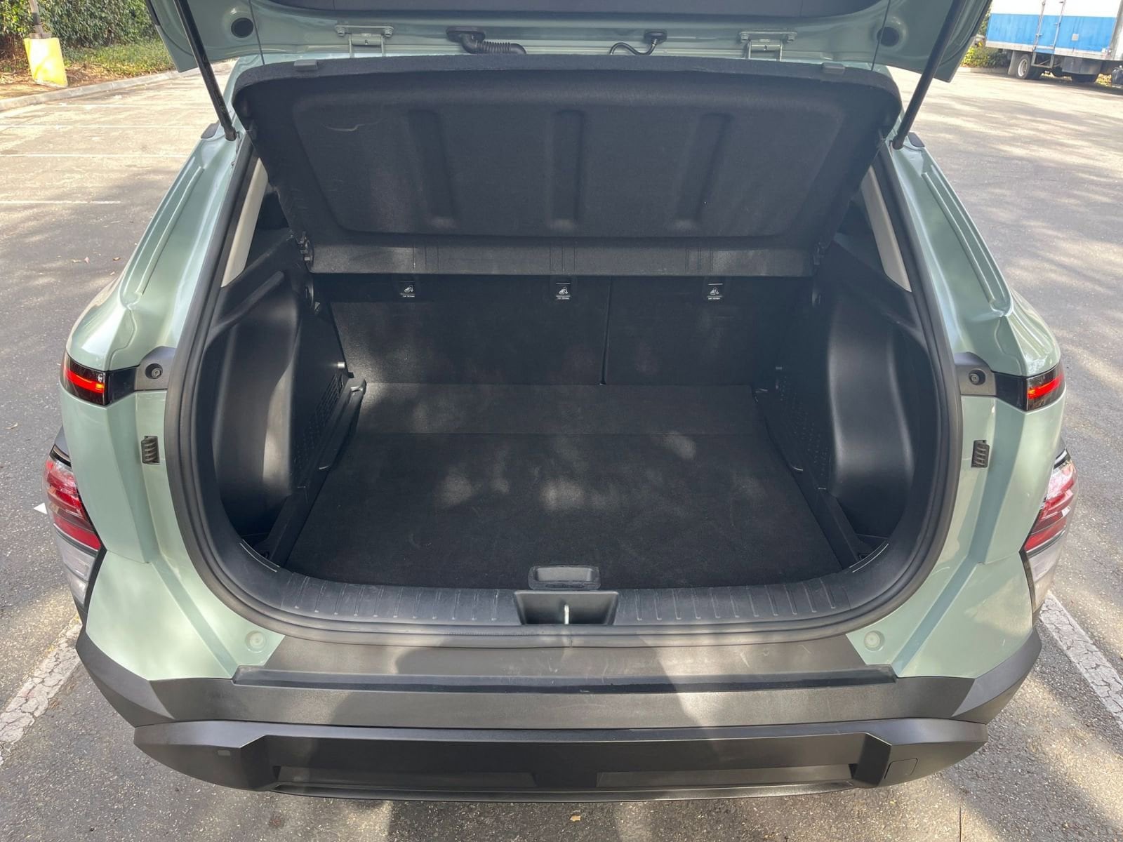 Thumbnail: 2025 Hyundai Kona - 31