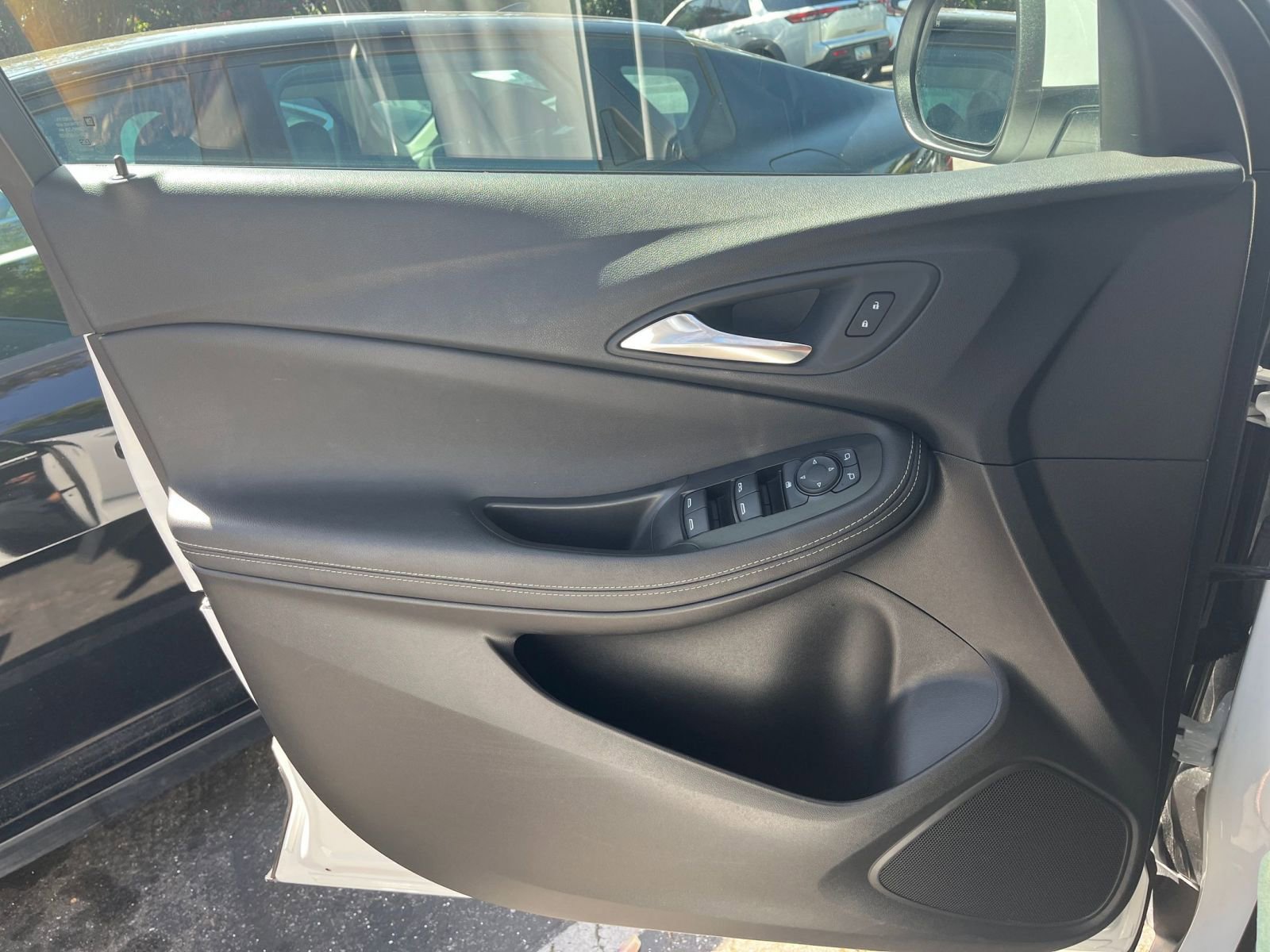 Thumbnail: 2025 Buick Encore GX - 18