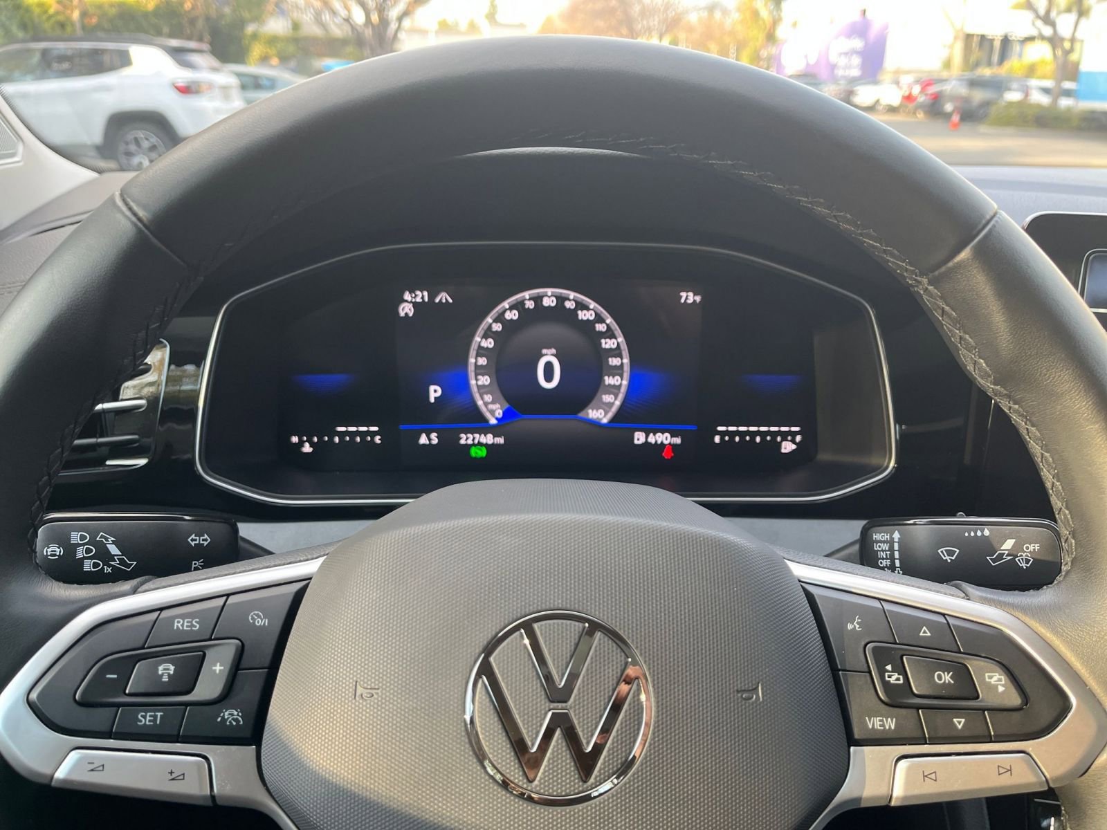 Thumbnail: 2025 Volkswagen Jetta - 28