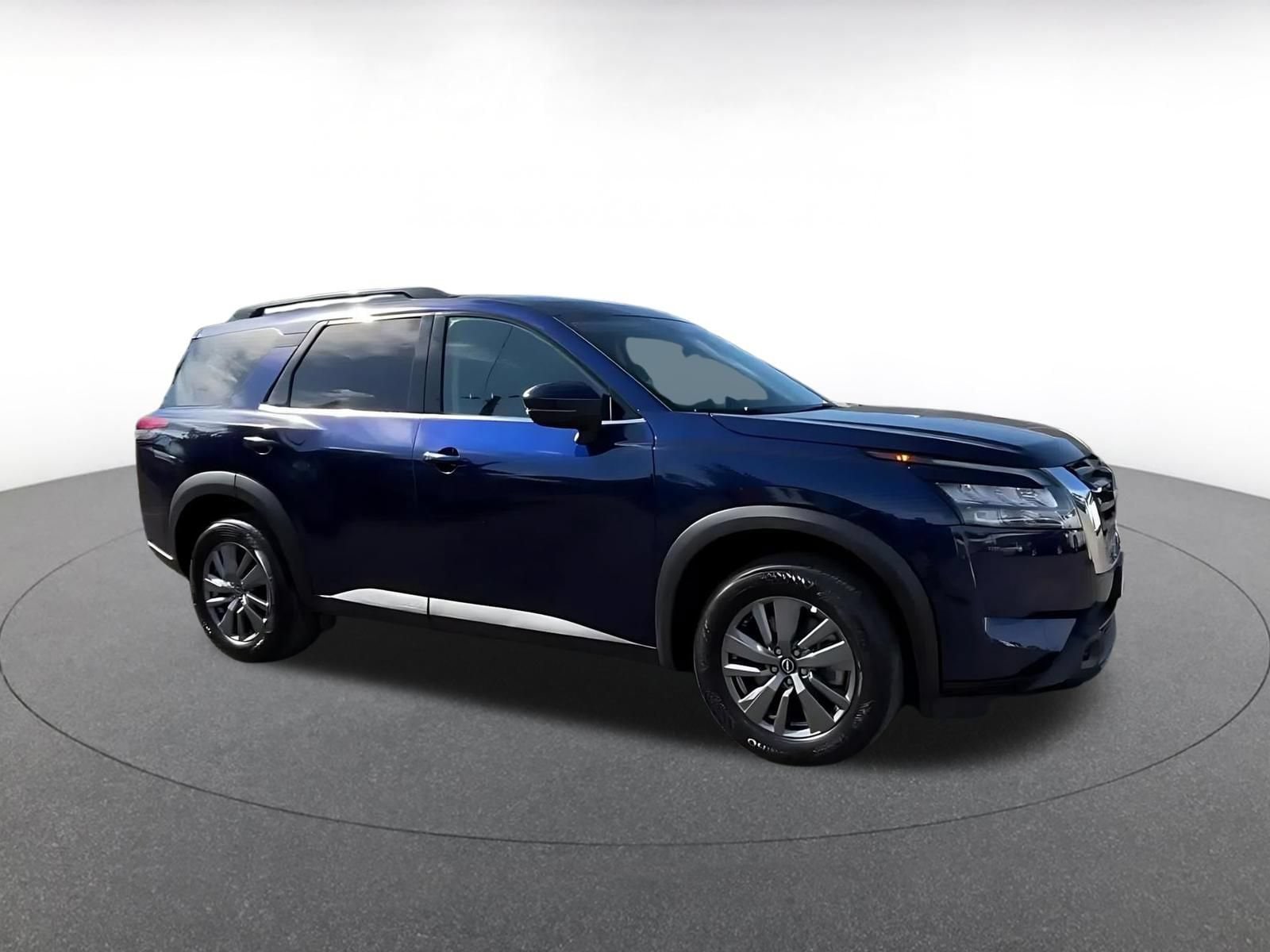 Thumbnail: 2025 Nissan Pathfinder - 2