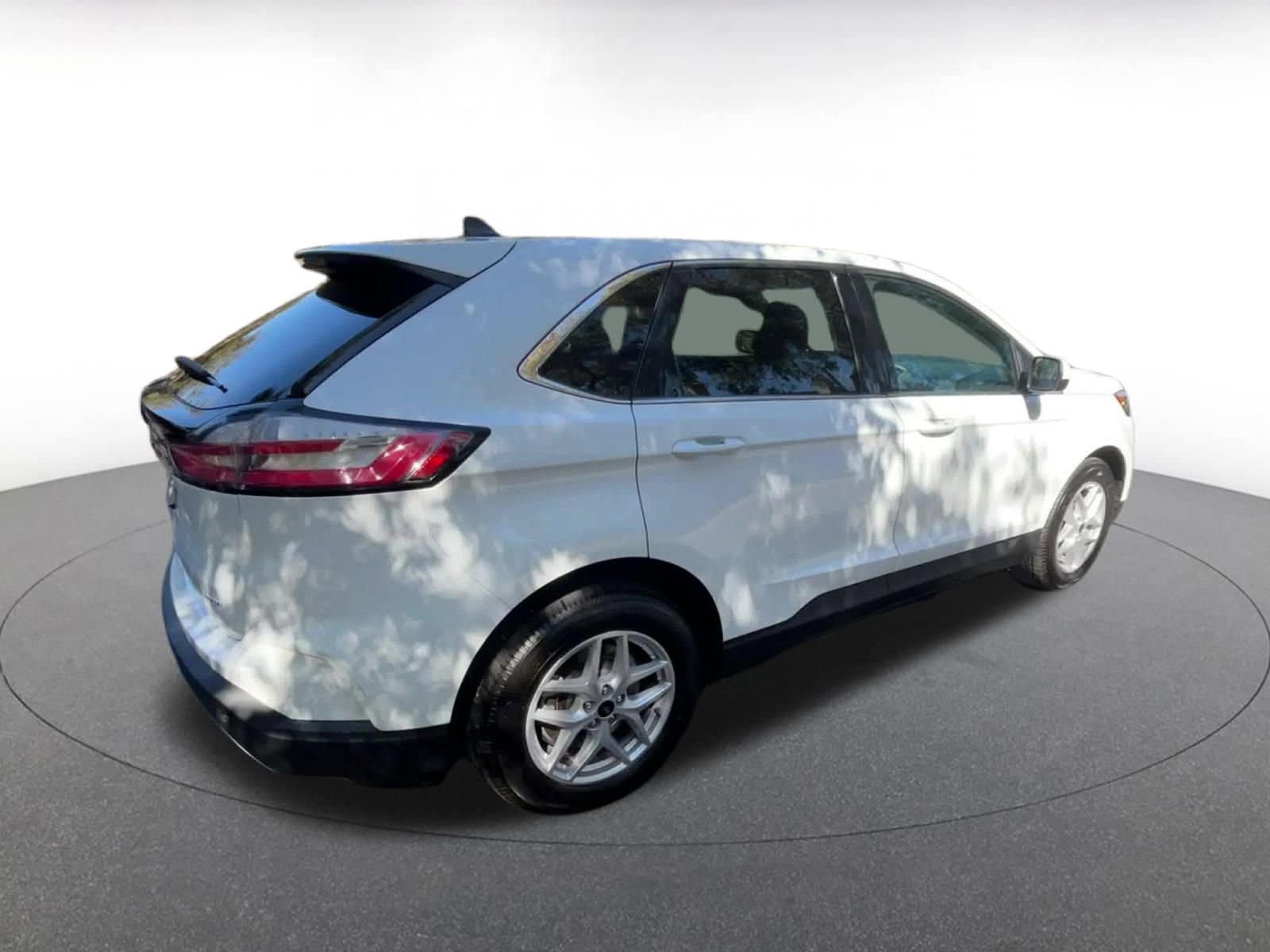 Thumbnail: 2024 Ford Edge - 15