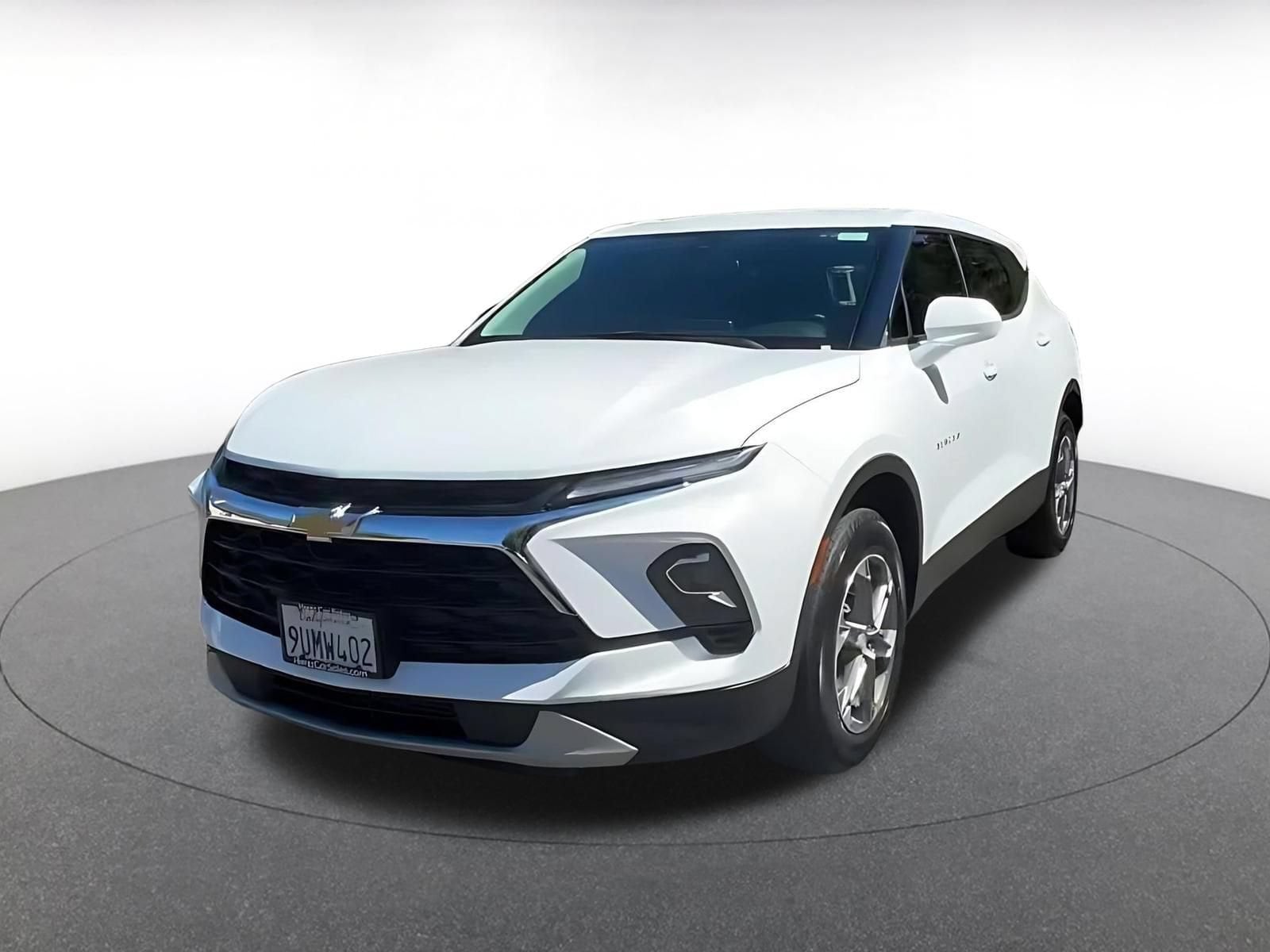 Thumbnail: 2025 Chevrolet Blazer - 5