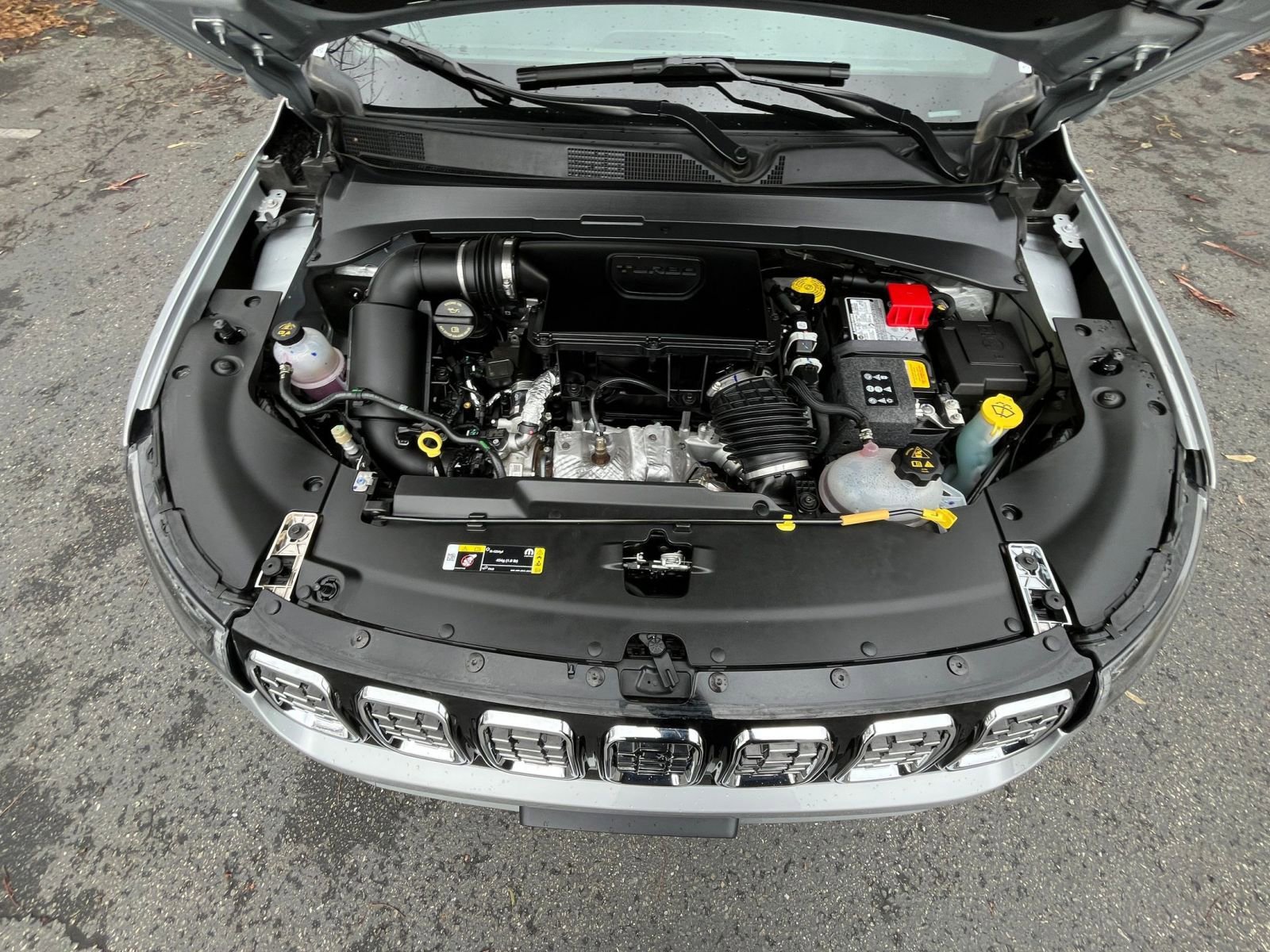 Thumbnail: 2025 Jeep Compass - 32