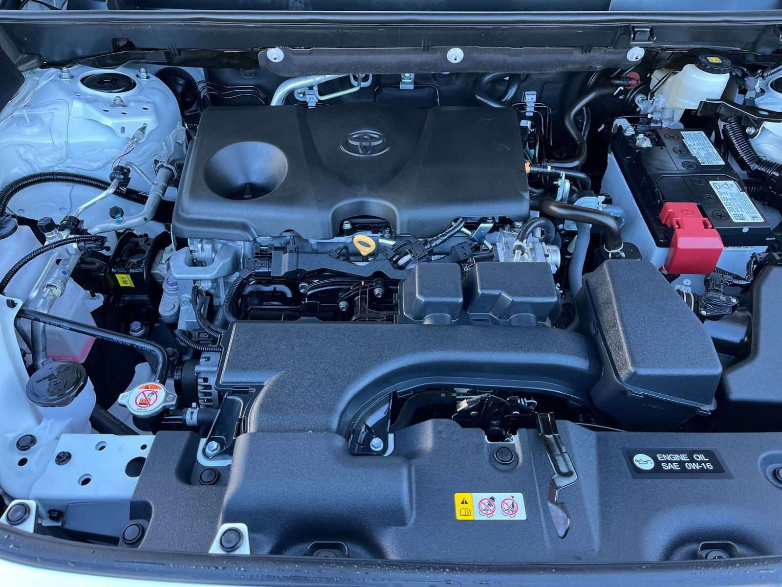 Thumbnail: 2025 Toyota RAV4 - 32