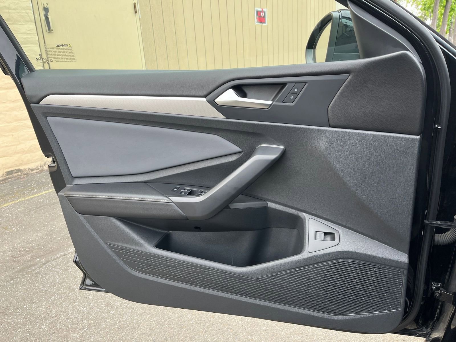 Thumbnail: 2025 Volkswagen Jetta - 18