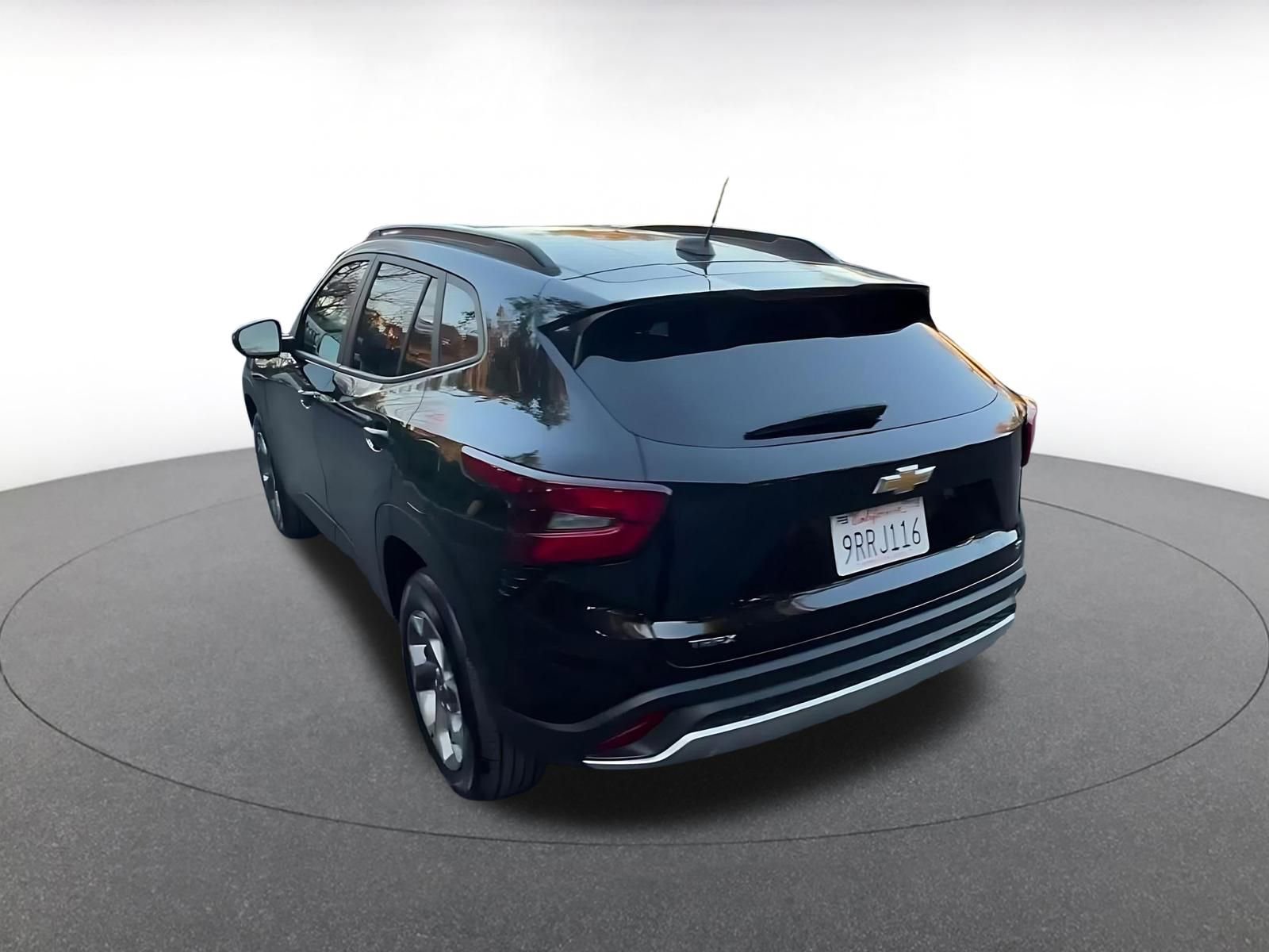 Thumbnail: 2025 Chevrolet Trax - 12