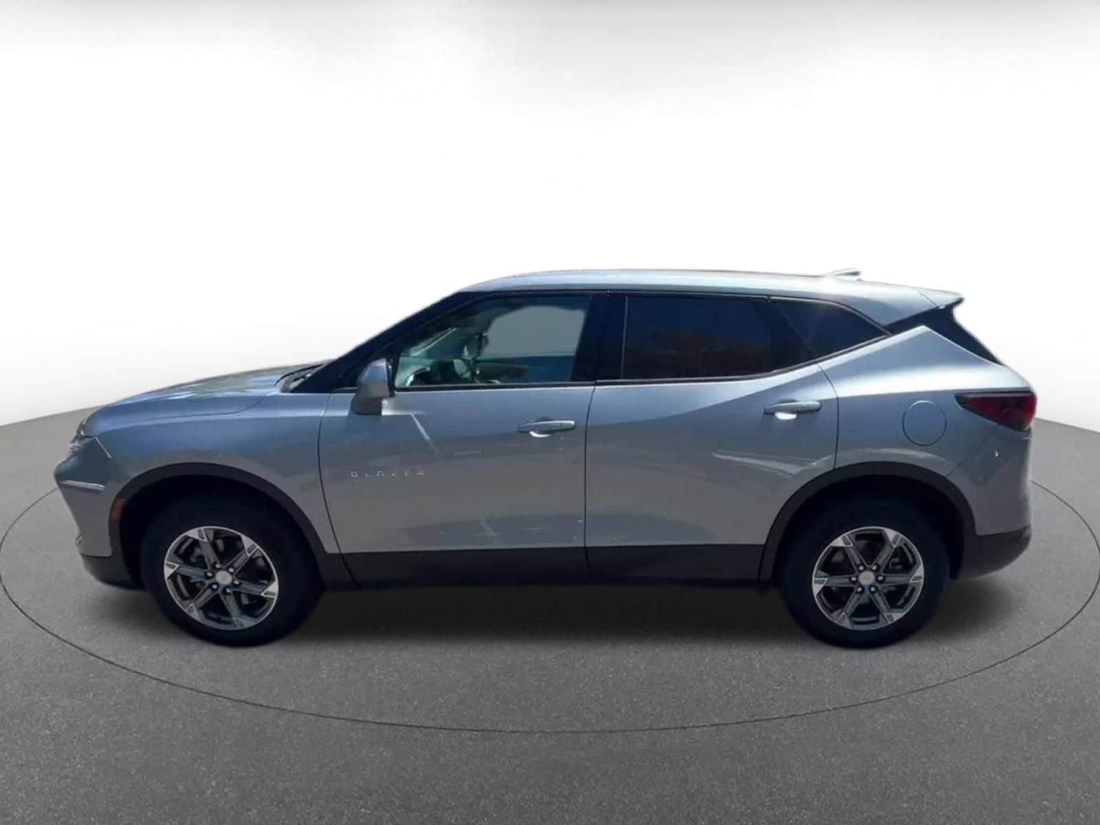 Thumbnail: 2026 Chevrolet Blazer - 9