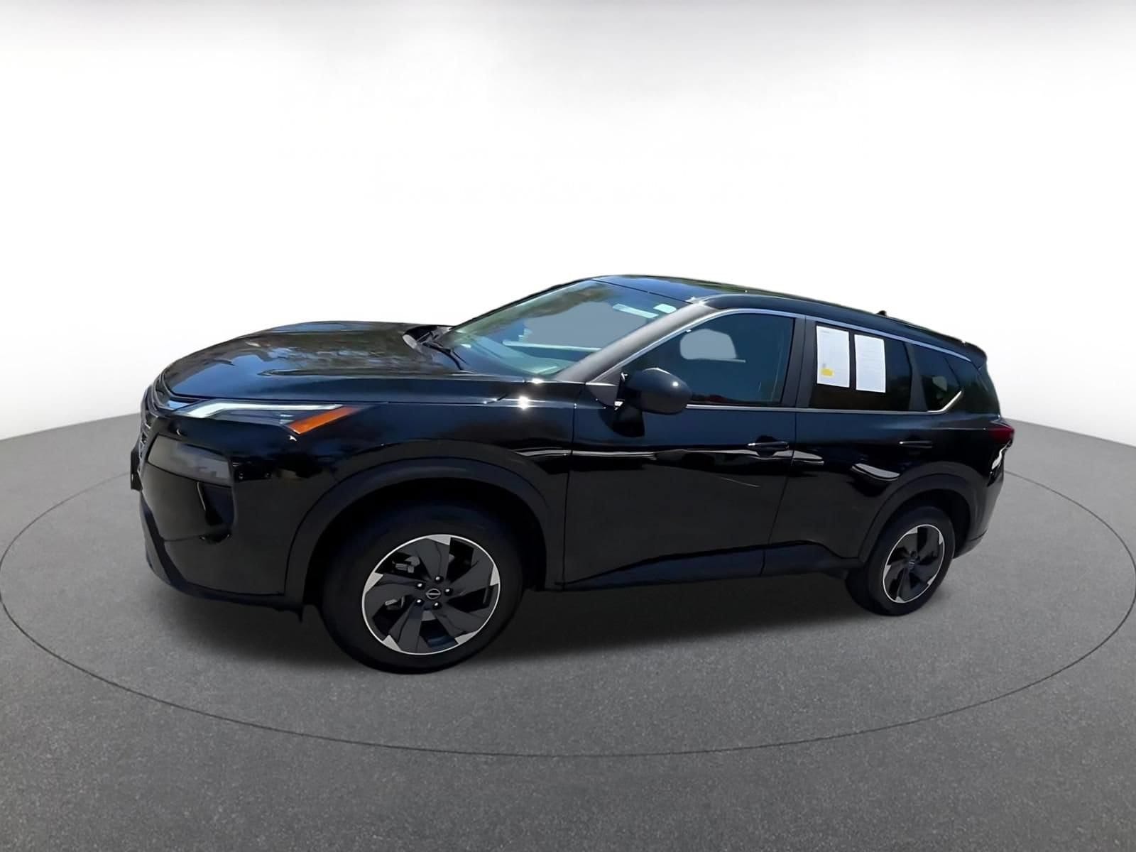 Thumbnail: 2025 Nissan Rogue - 8