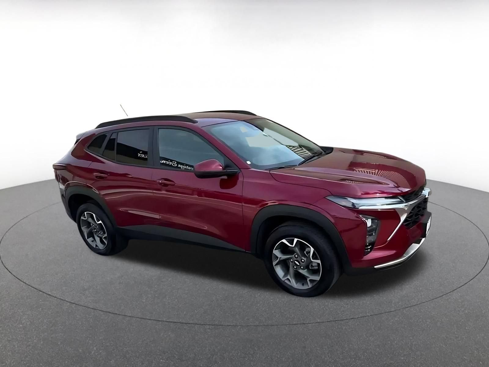 Thumbnail: 2025 Chevrolet Trax - 2