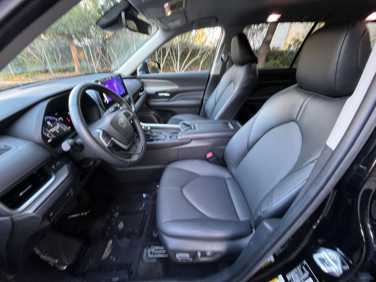 Thumbnail: 2025 Toyota Grand Highlander - 28