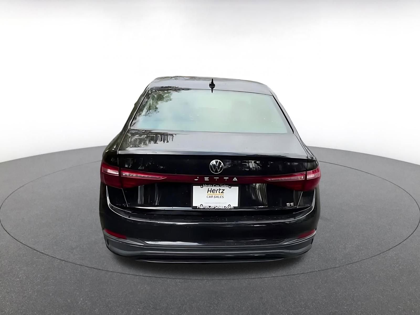 Thumbnail: 2025 Volkswagen Jetta - 12