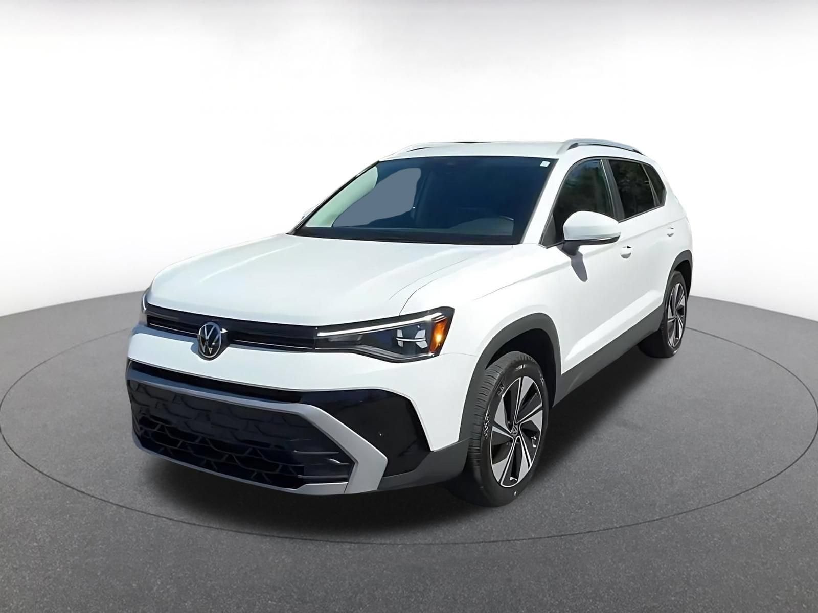 Thumbnail: 2026 Volkswagen Taos - 7