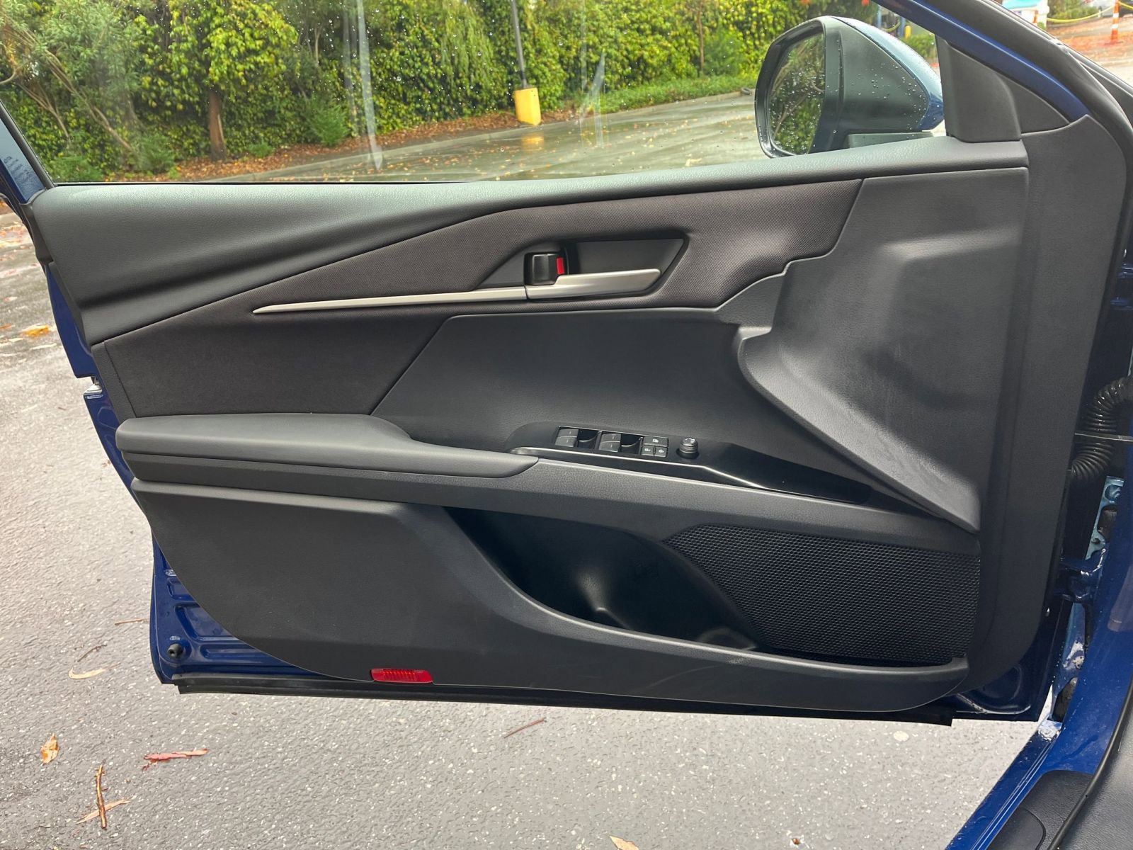 Thumbnail: 2025 Toyota Camry - 20