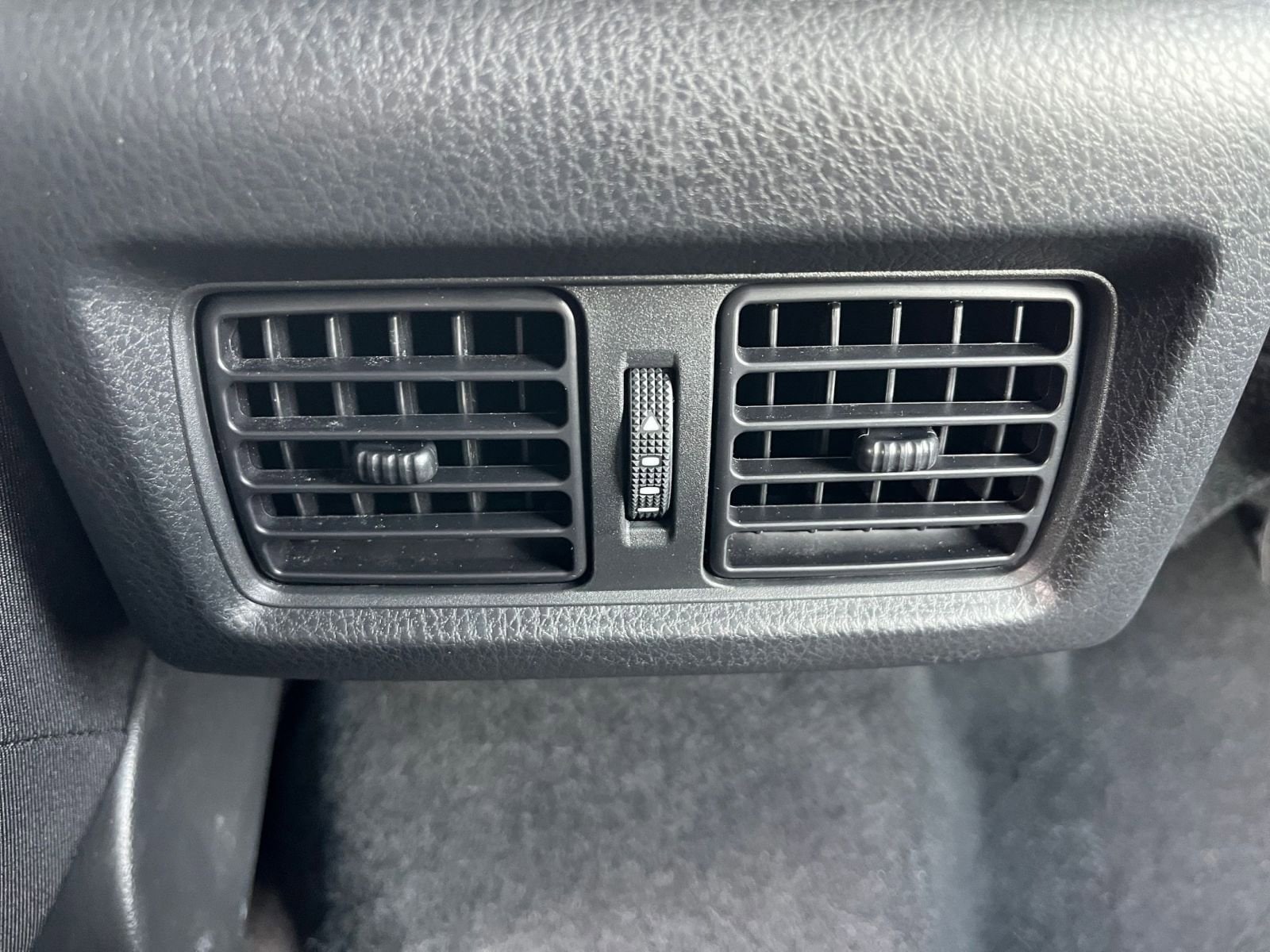 Thumbnail: 2025 Toyota Camry - 23