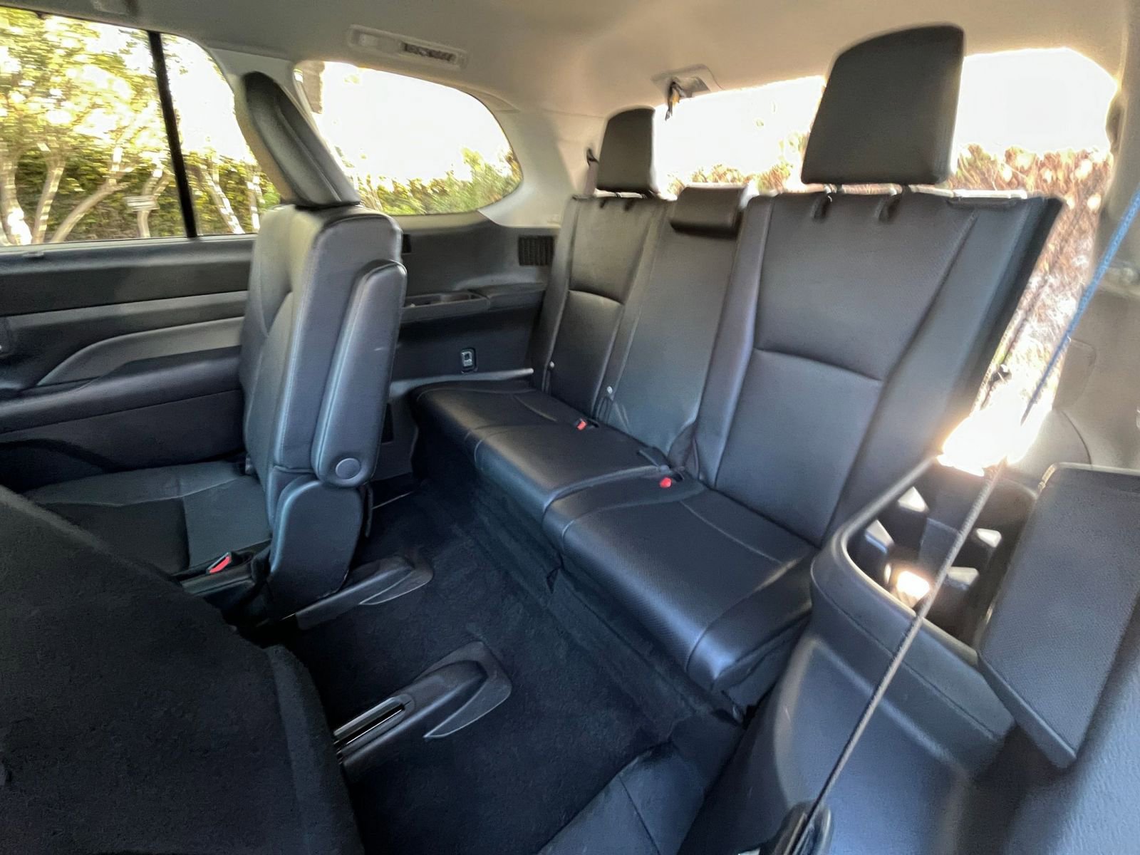 Thumbnail: 2025 Toyota Grand Highlander - 30