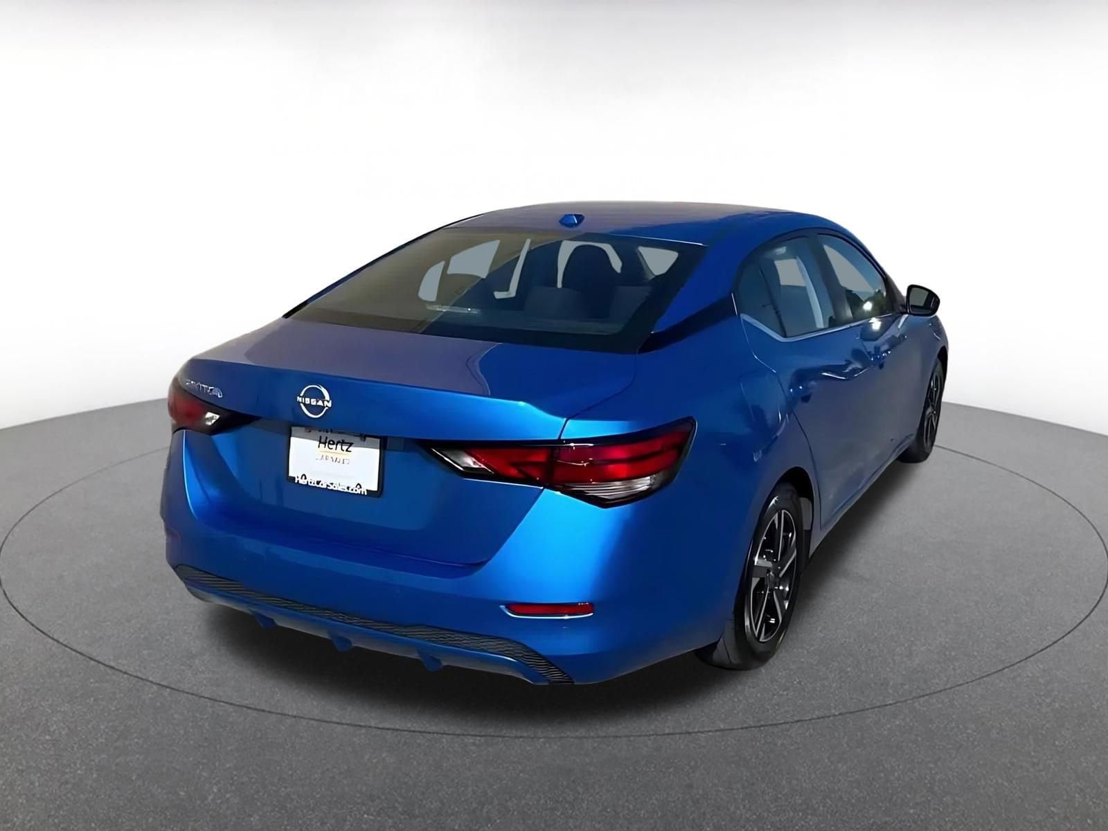 Thumbnail: 2025 Nissan Sentra - 15