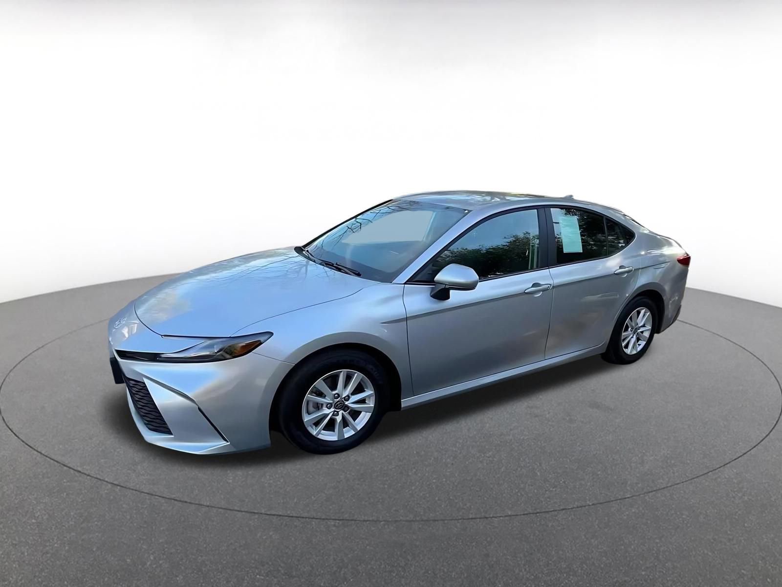 Thumbnail: 2025 Toyota Camry - 8