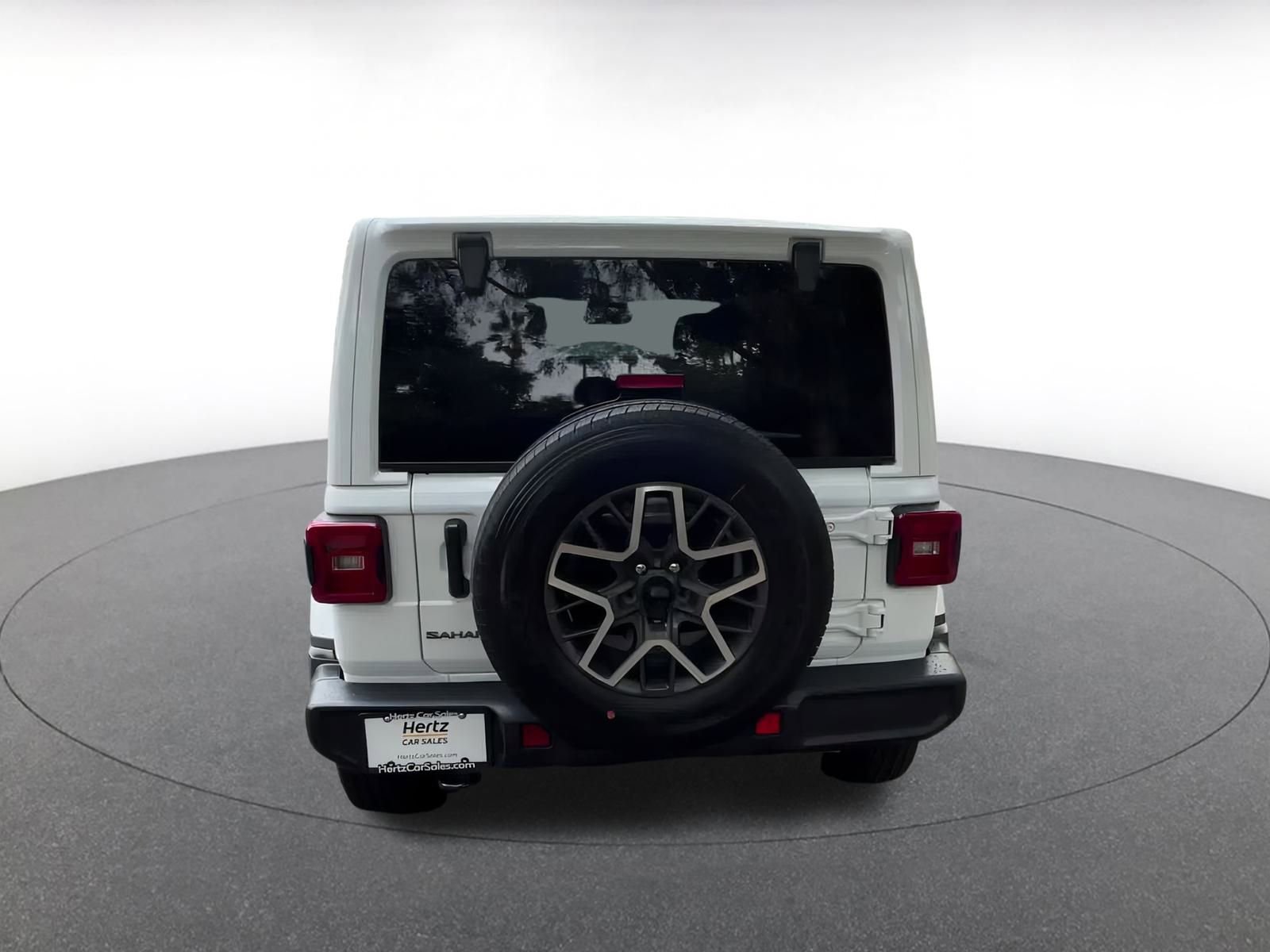 Thumbnail: 2025 Jeep Wrangler - 12