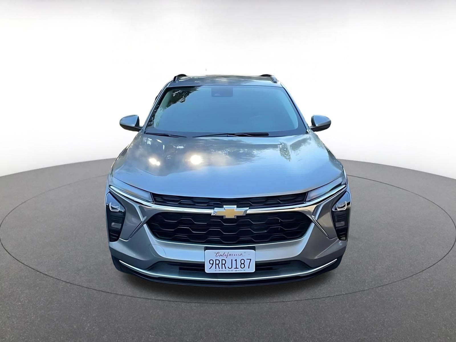 Thumbnail: 2025 Chevrolet Trax - 4