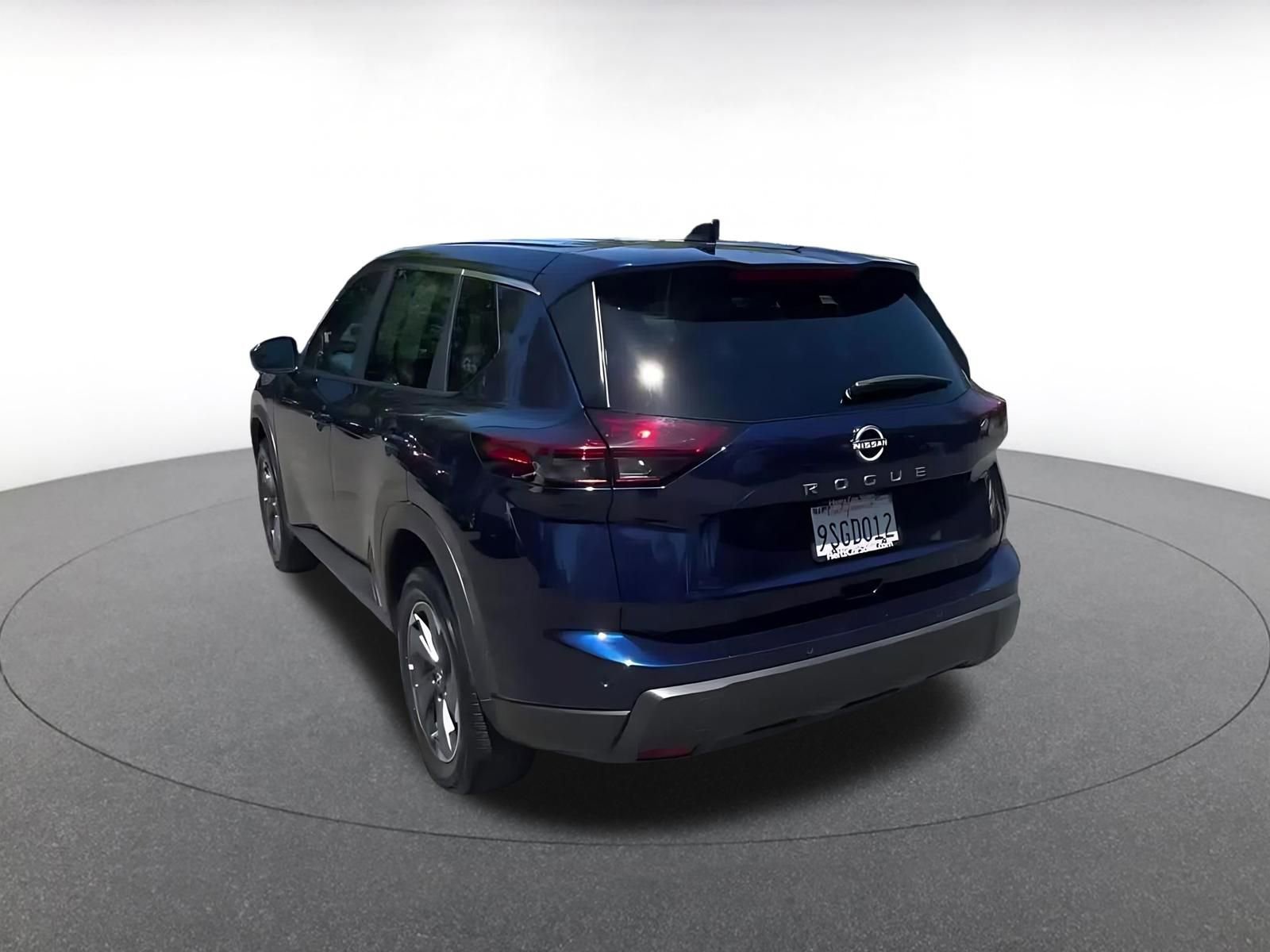 Thumbnail: 2025 Nissan Rogue - 11
