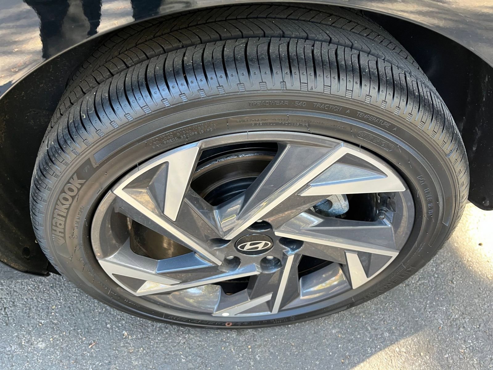 Thumbnail: 2025 Hyundai Elantra - 28