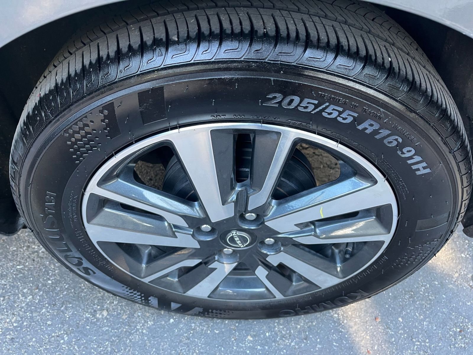 Thumbnail: 2025 Nissan Versa - 28