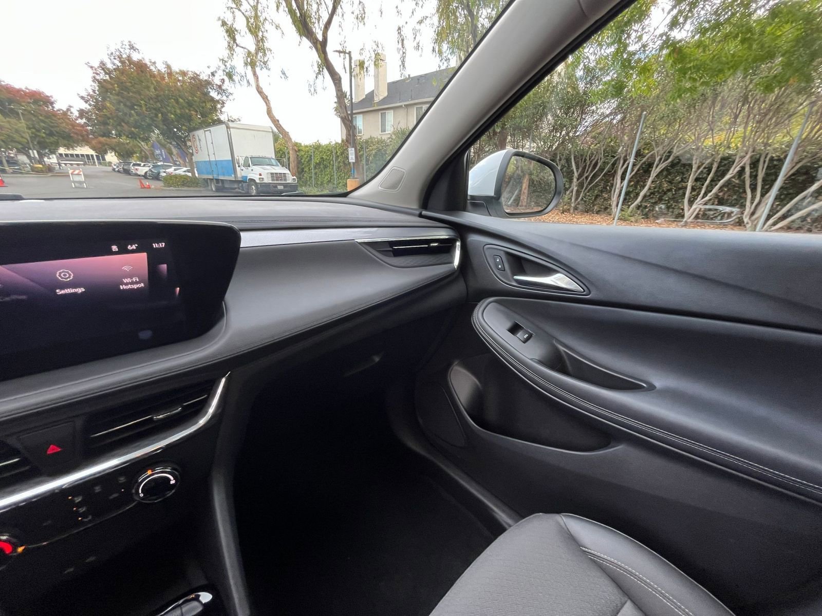 Thumbnail: 2025 Buick Encore GX - 33