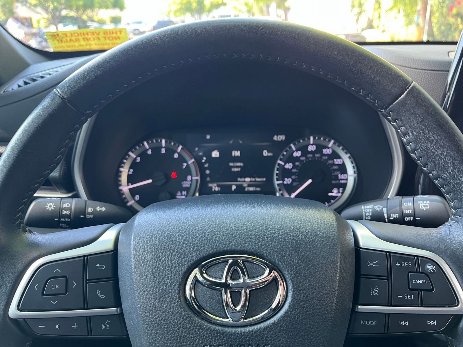 2024 Toyota Highlander XSE 23