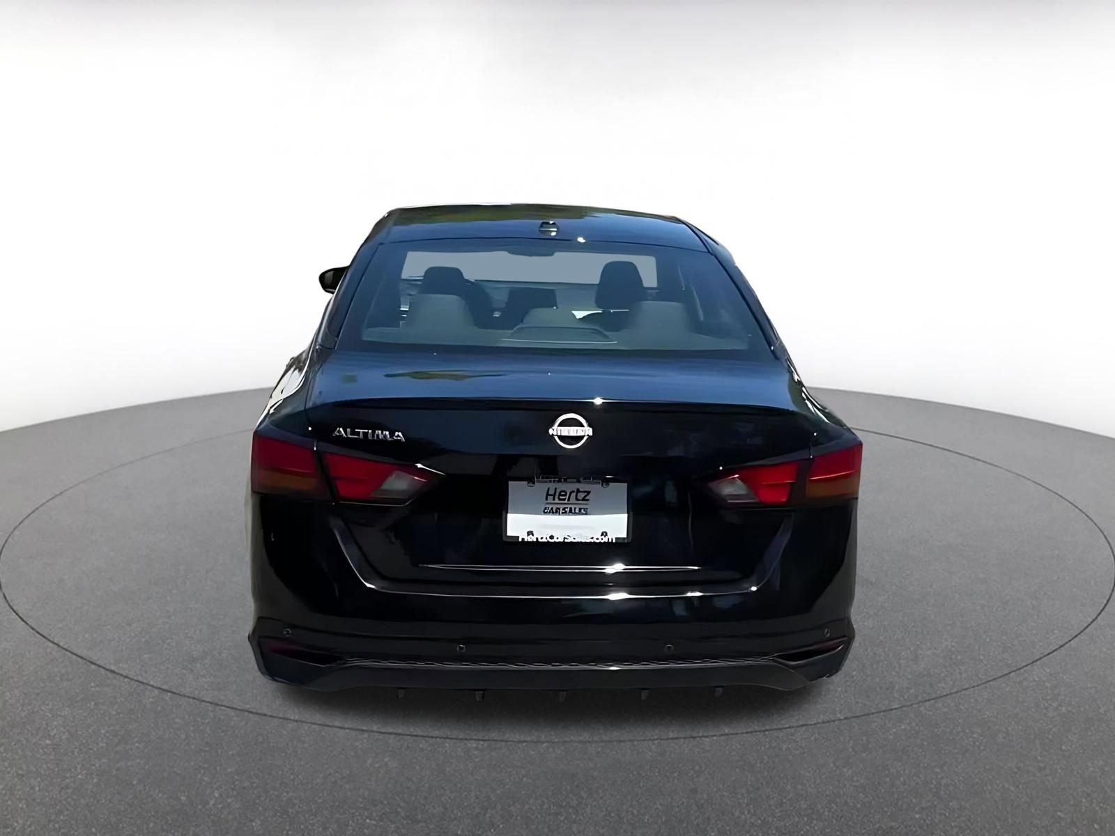 Thumbnail: 2025 Nissan Altima - 11