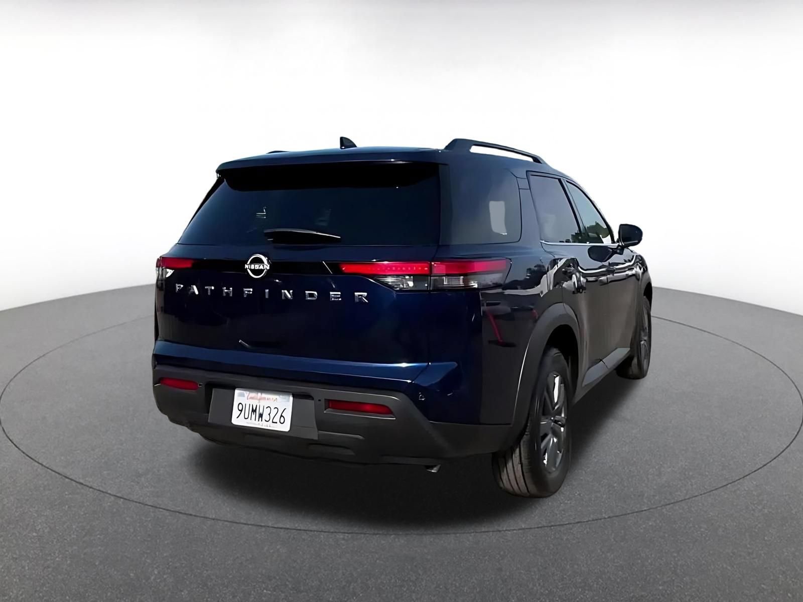 Thumbnail: 2025 Nissan Pathfinder - 12