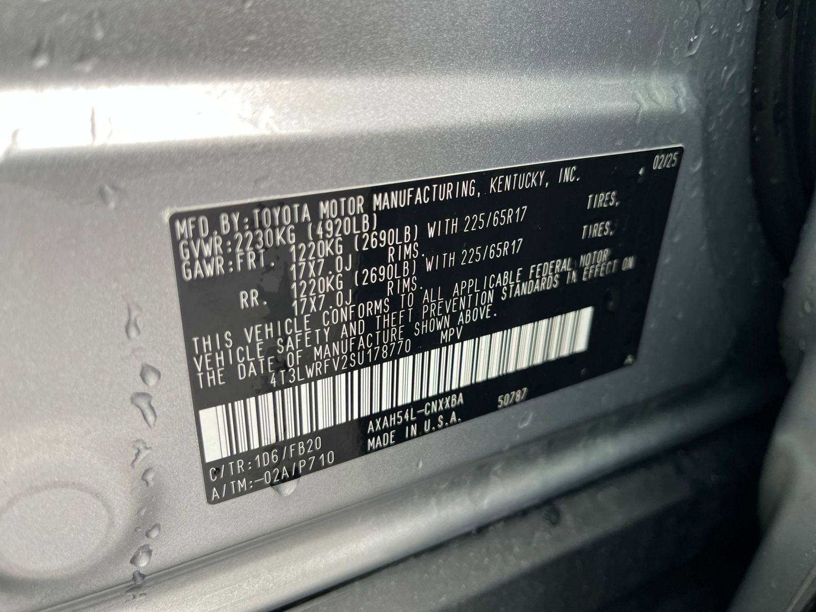 Thumbnail: 2025 Toyota RAV4 - 28