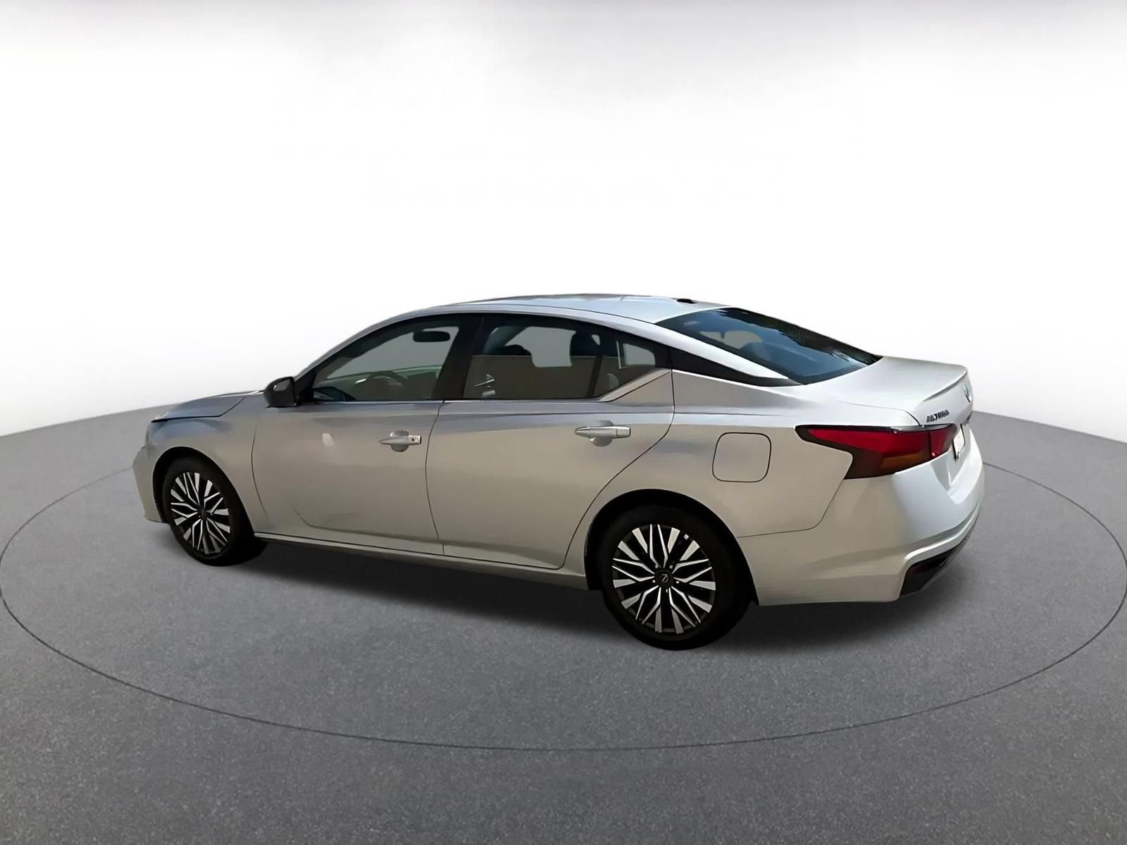 Thumbnail: 2026 Nissan Altima - 9
