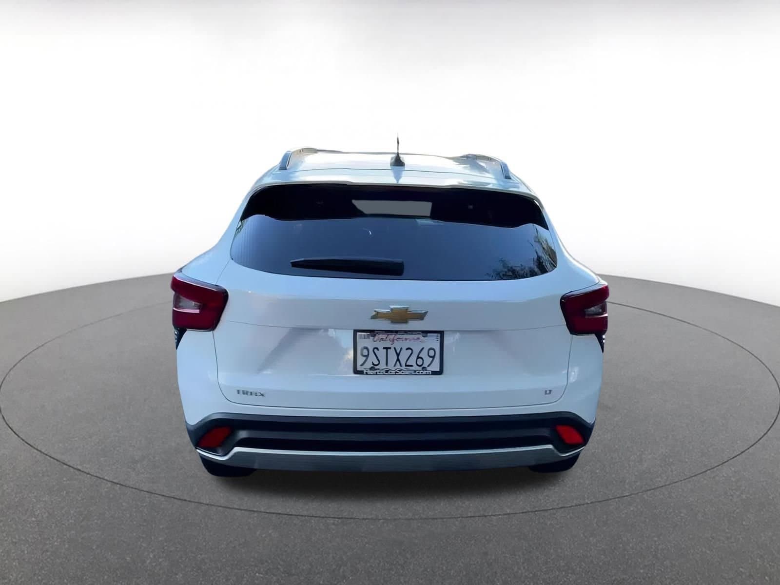 Thumbnail: 2025 Chevrolet Trax - 12