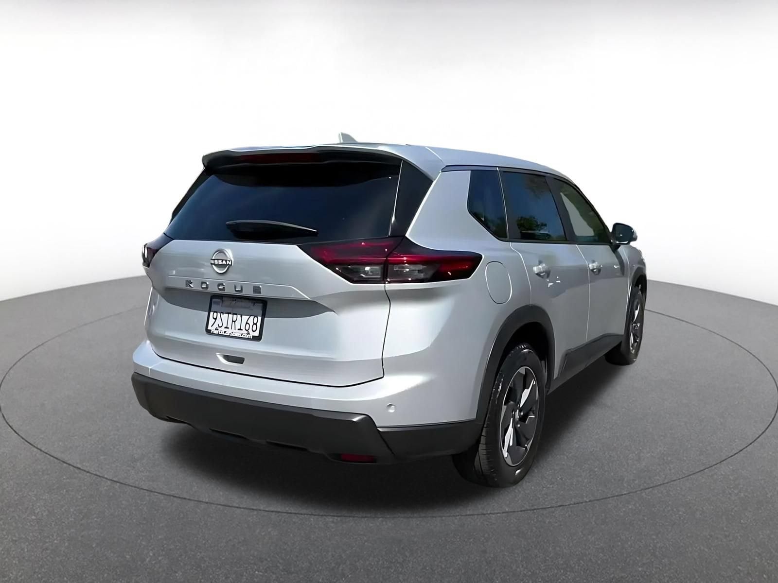 Thumbnail: 2025 Nissan Rogue - 15