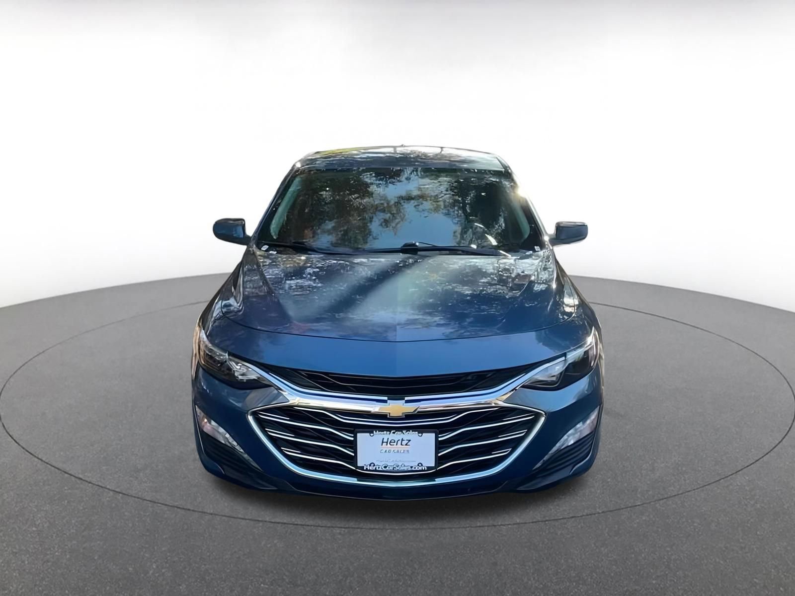 Thumbnail: 2024 Chevrolet Malibu - 4