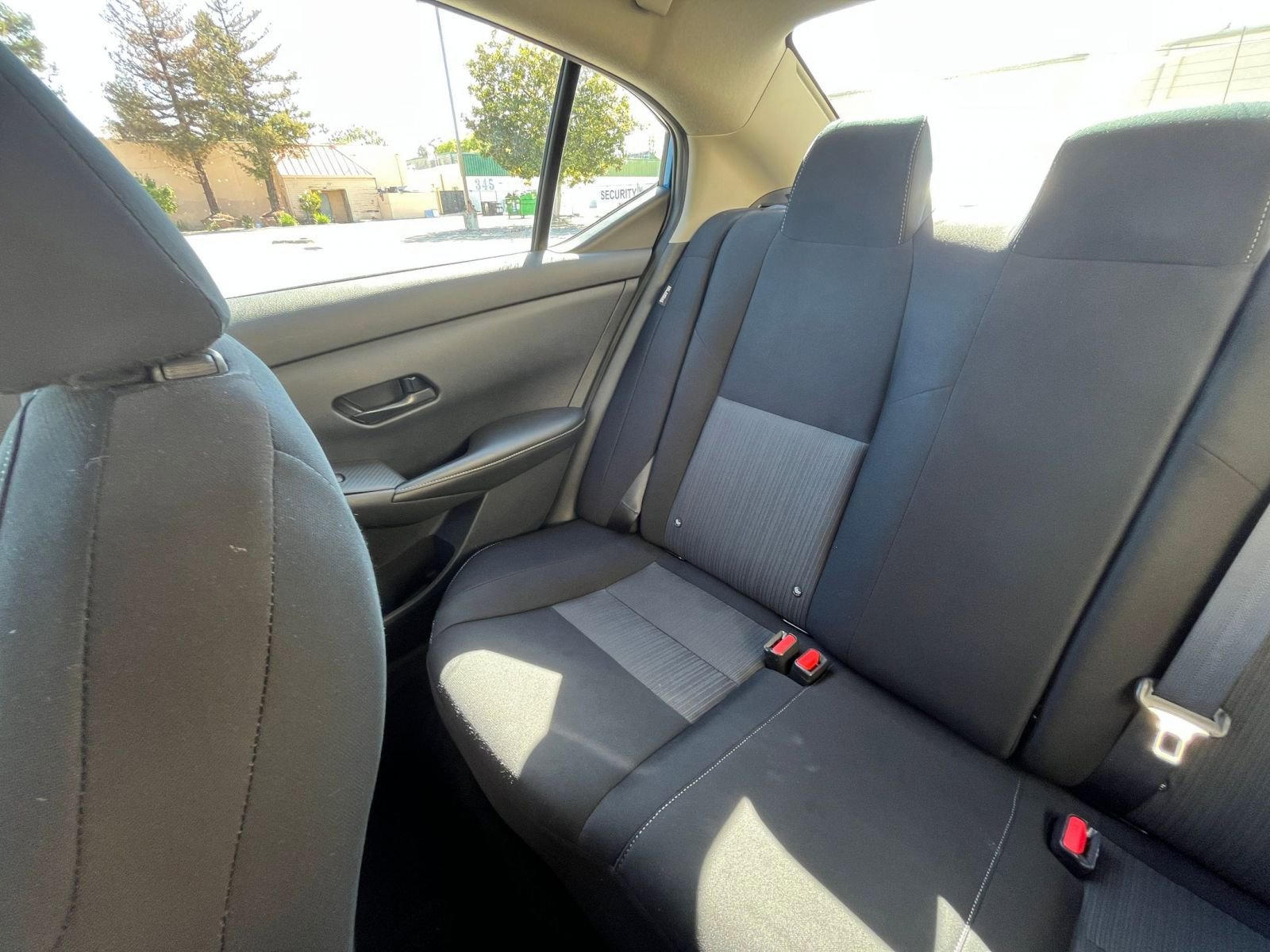 2025 Nissan Sentra SV - Photo 37