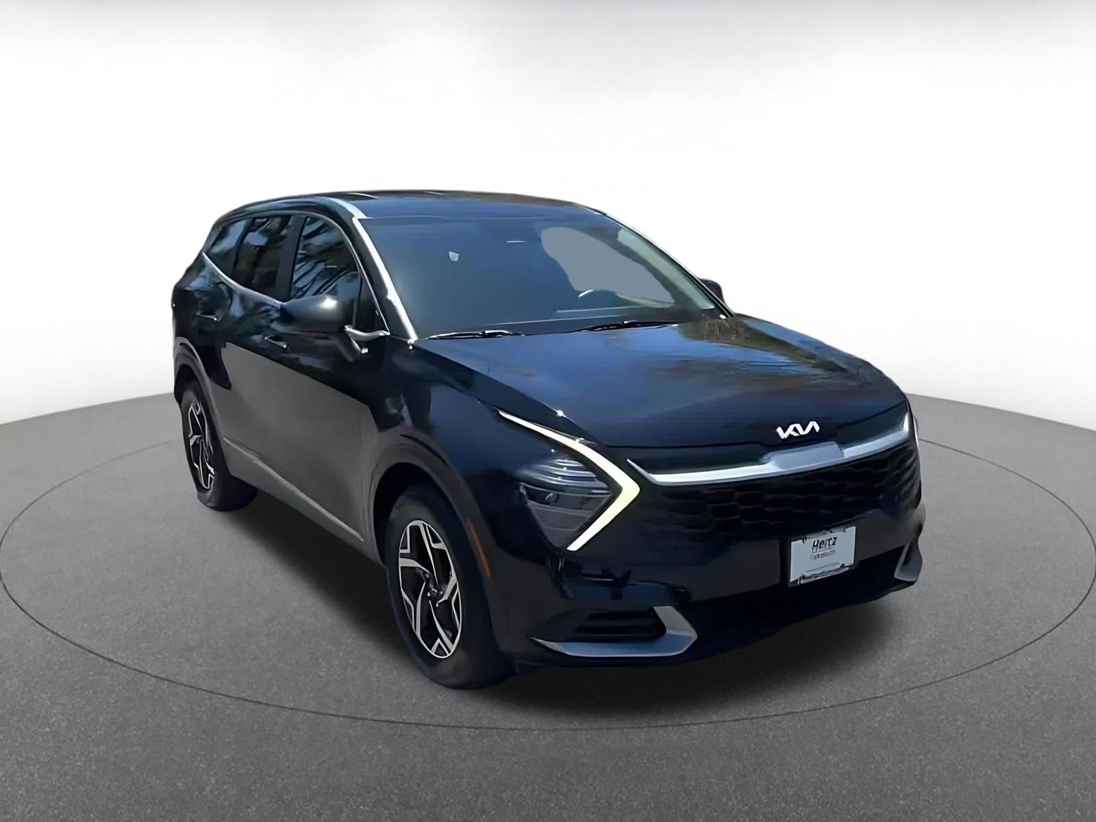 Thumbnail: 2025 Kia Sportage - 3